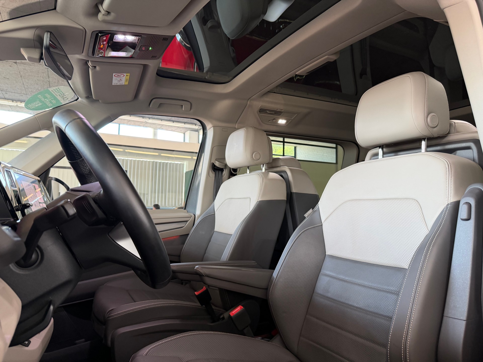 VW Multivan 2.0 TSI 204 PS '' EDITION '' LEDER ''Life DSG Lang-image-18
