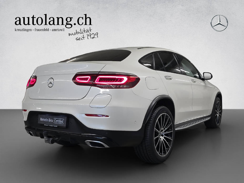 MERCEDES-BENZ GLC 300 e AMG Line 4Matic Coupé-showroom-element-3