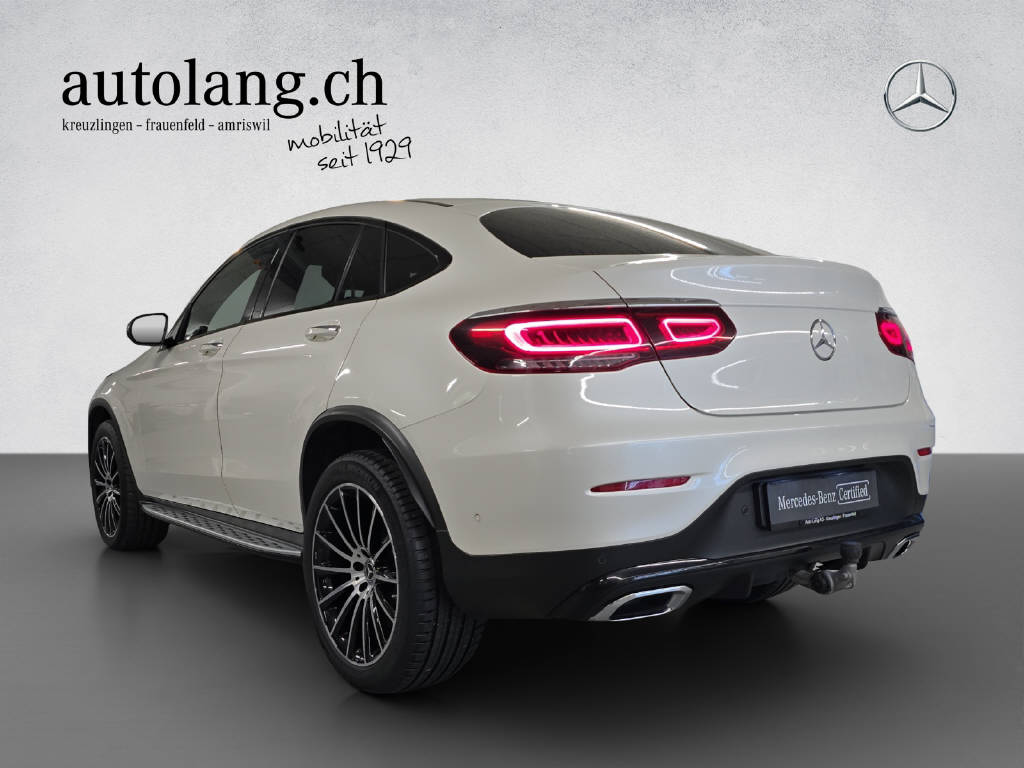 MERCEDES-BENZ GLC 300 e AMG Line 4Matic Coupé-showroom-element-2