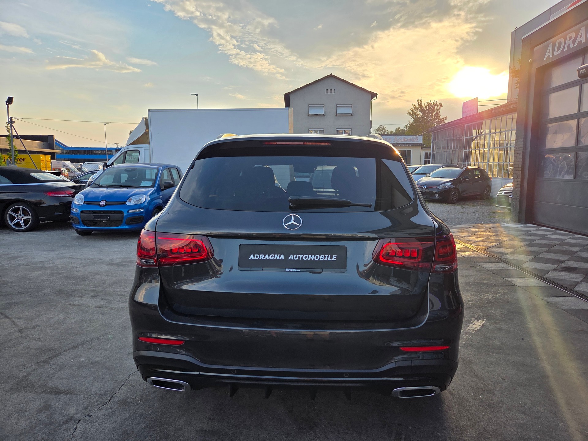 MERCEDES-BENZ GLC 400 d 4Matic AMG Line 9G-Tronic-image-8