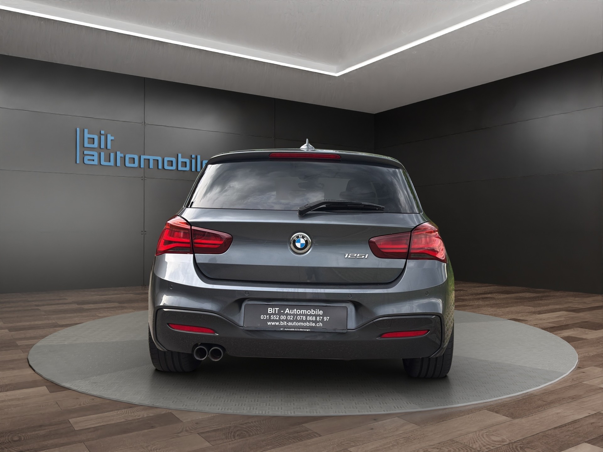 BMW BMW 125i Edition M Sport Steptronic-image-4