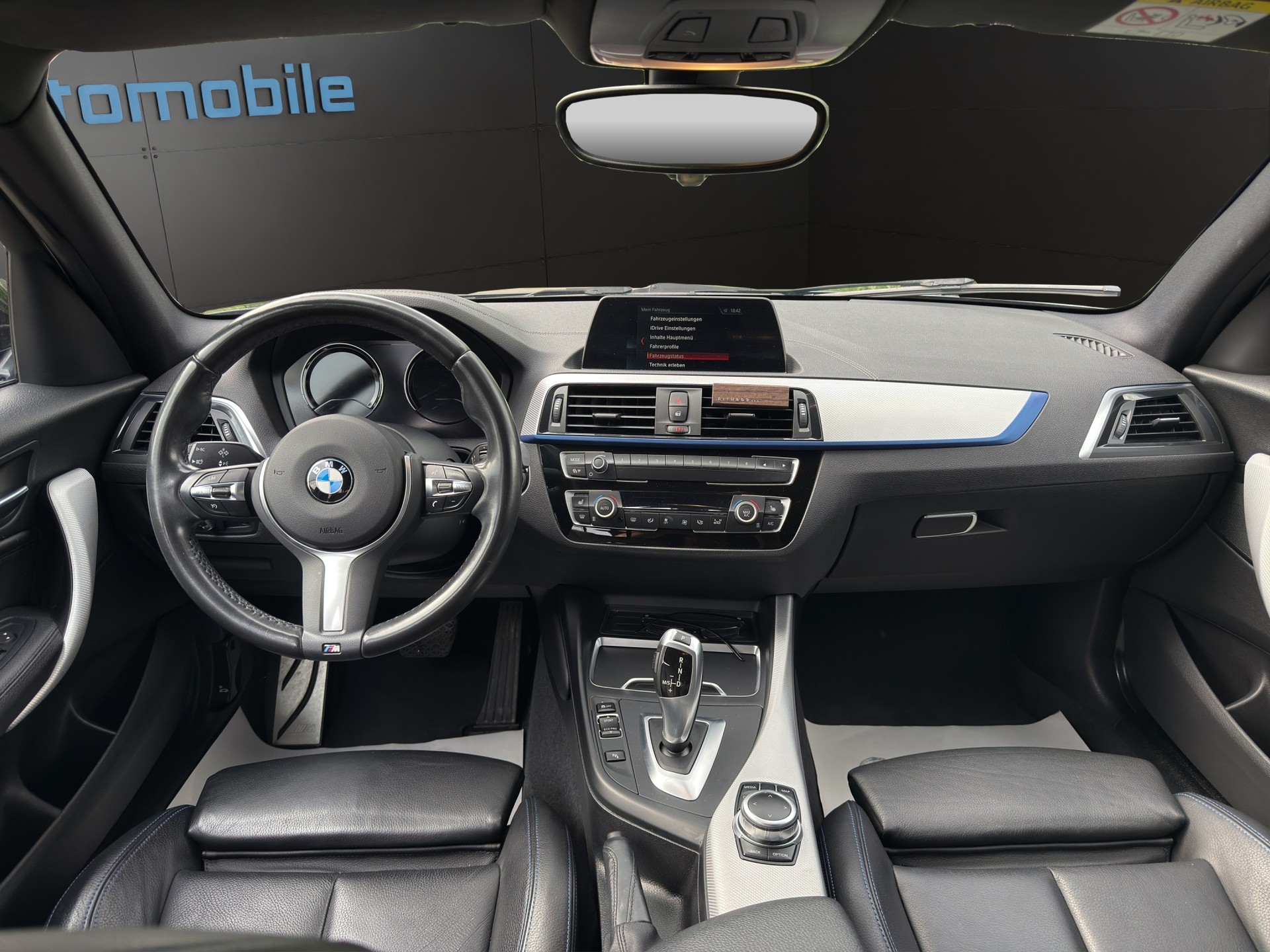 BMW BMW 125i Edition M Sport Steptronic-image-3