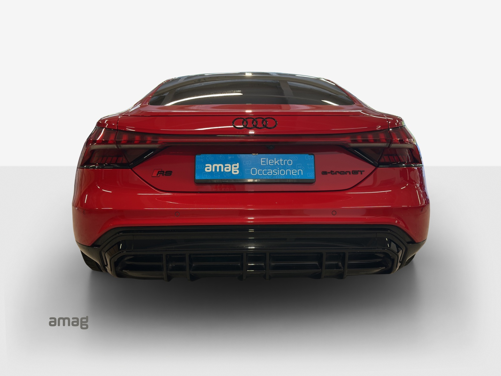 AUDI RS e-tron GT quattro-image-4