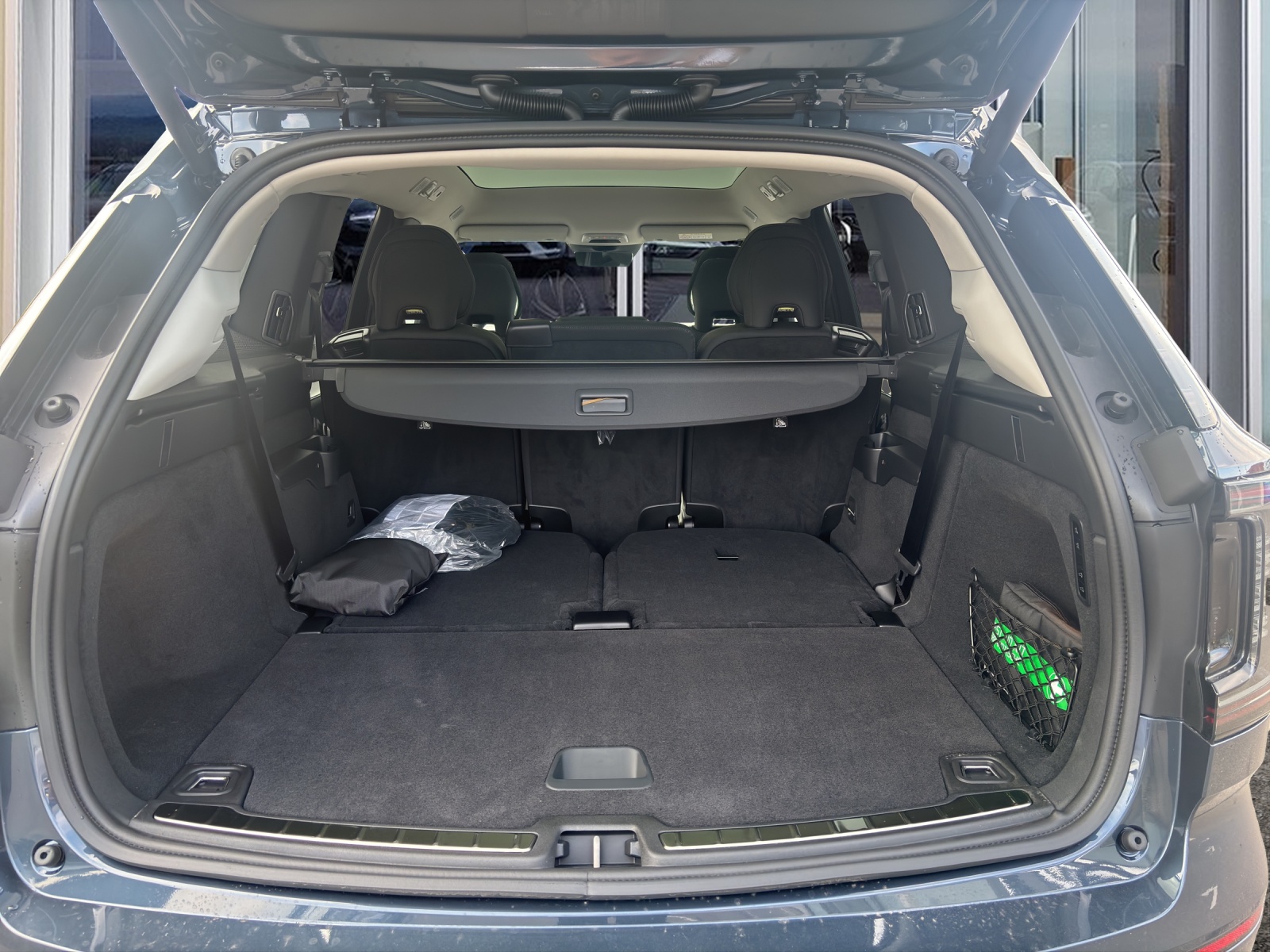 VOLVO EX90 Twin Ultra AWD-image-6