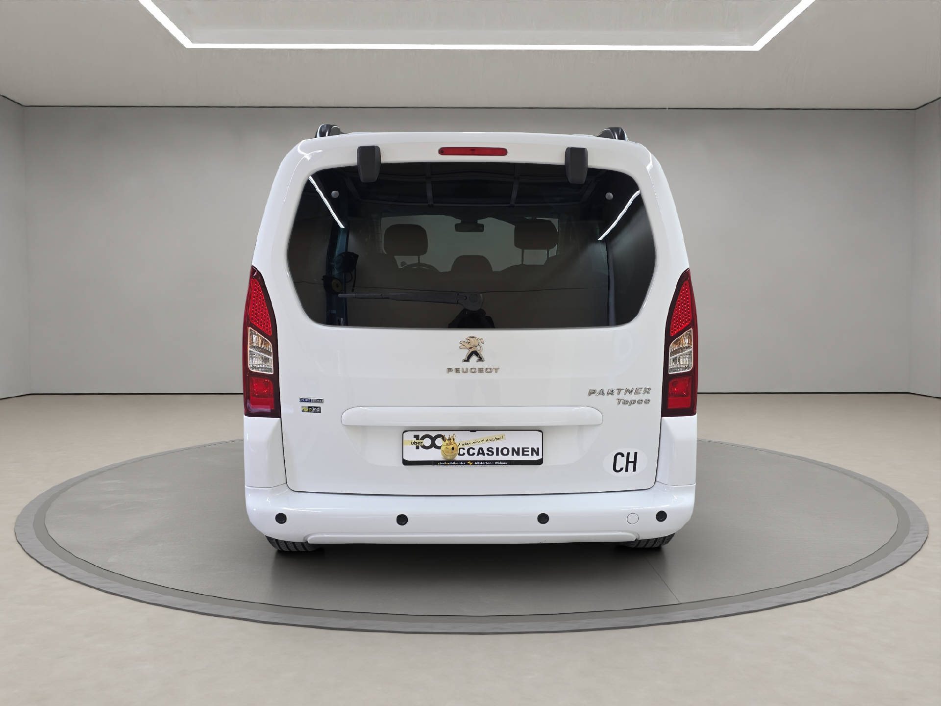 PEUGEOT Partner Tepee 1.2 PureTech Allure S/S-image-3