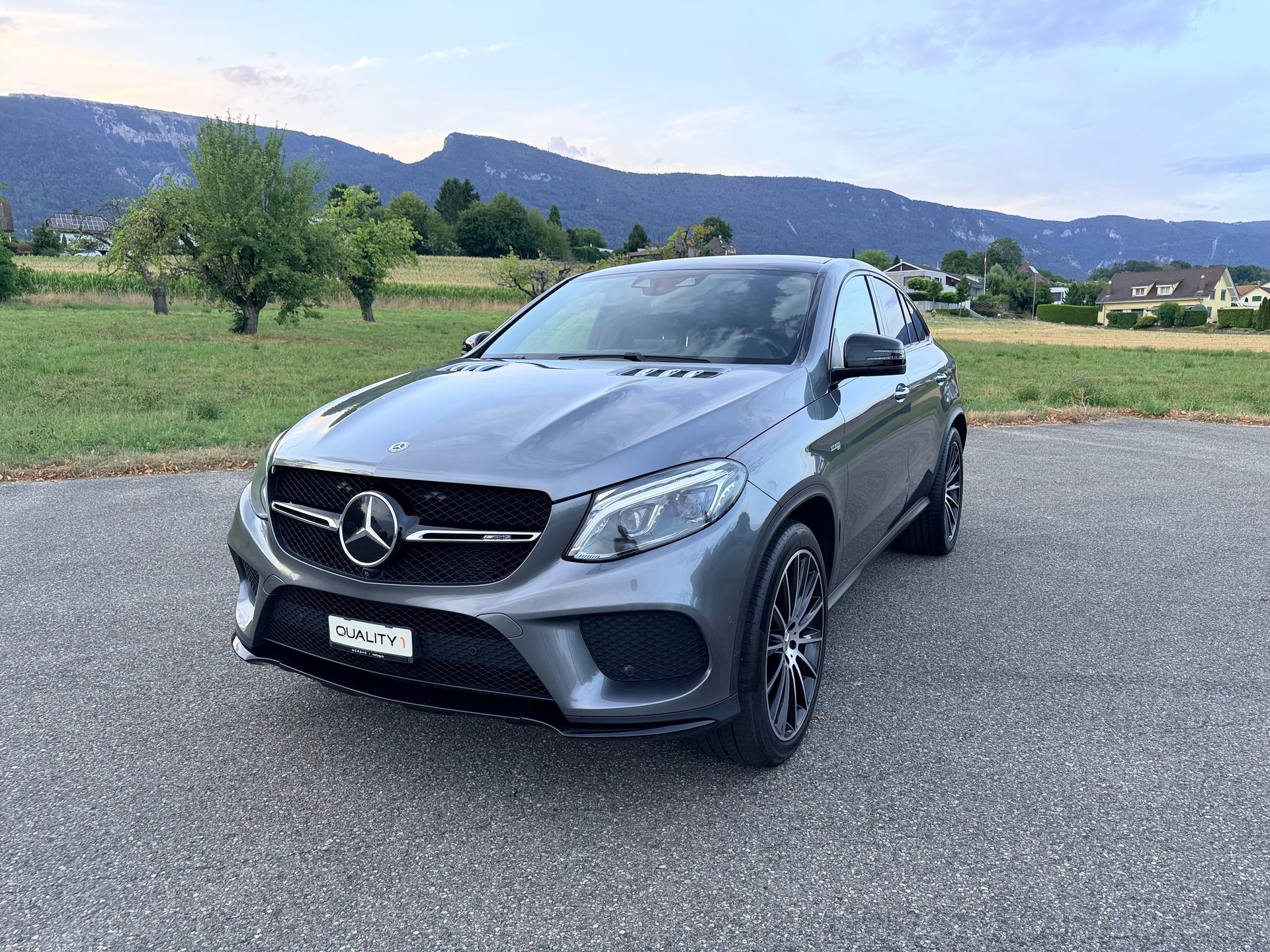 MERCEDES-BENZ GLE Coupé 43 AMG OrangeArt Edition 4M. 9G-Tronic Anhängerkupplung-showroom-element-1