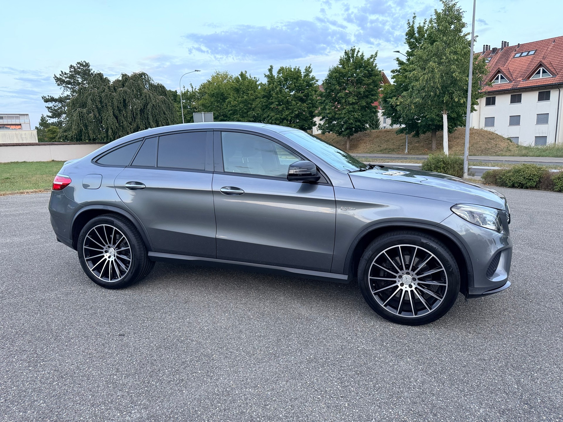 MERCEDES-BENZ GLE Coupé 43 AMG OrangeArt Edition 4M. 9G-Tronic Anhängerkupplung-image-9