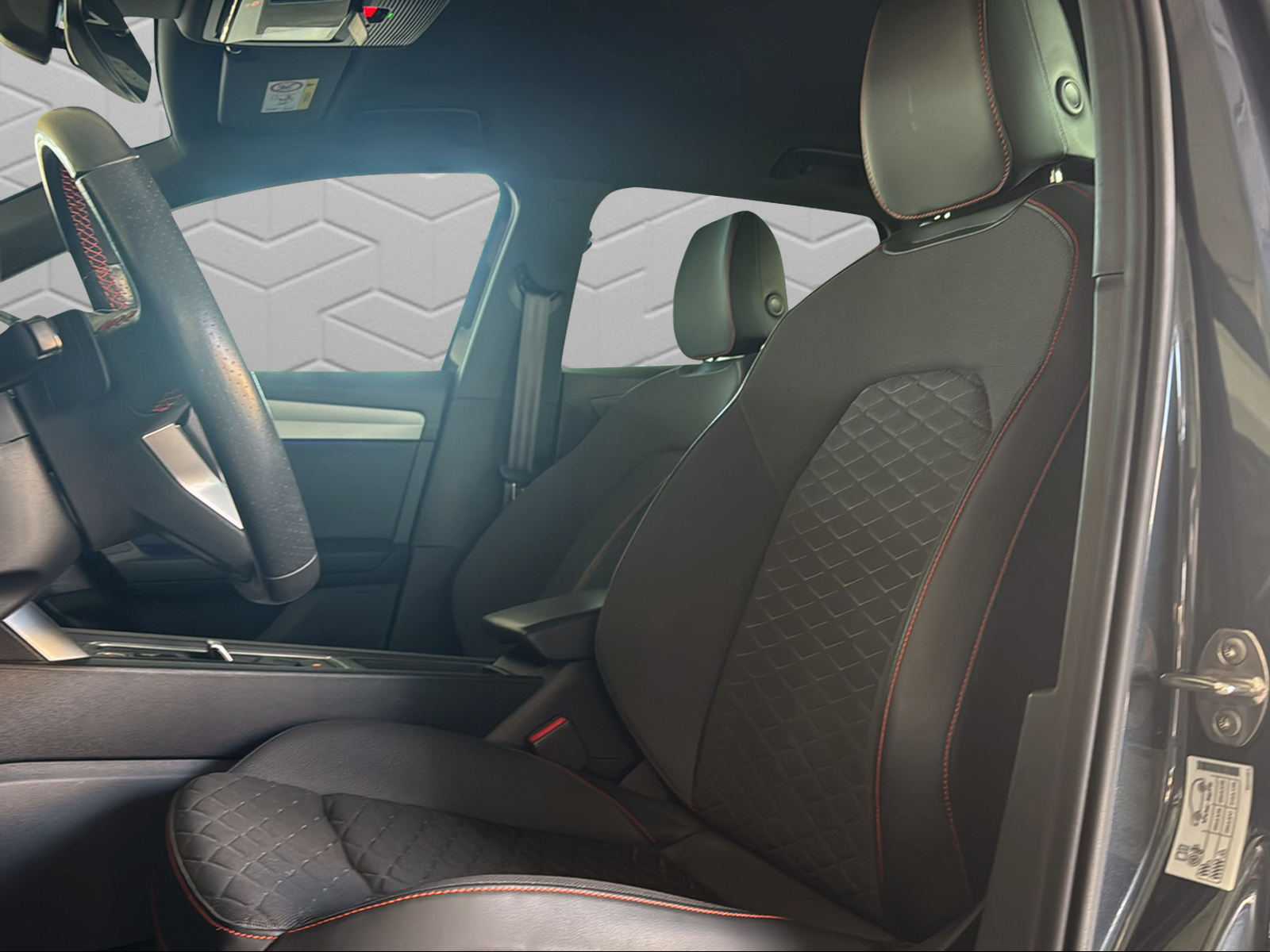 SEAT Leon ST 1.5 eTSI mHEV DSG FR-image-10