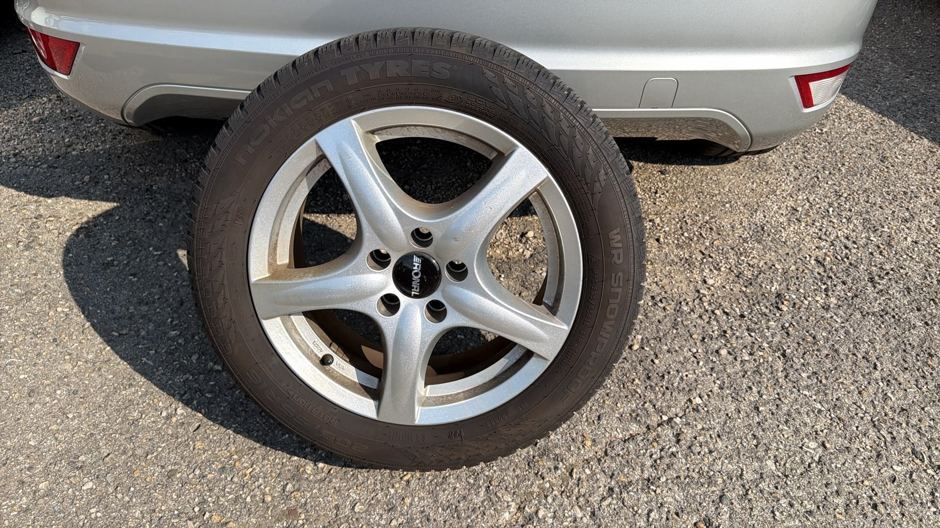 FORD Focus 1.6i VCT Carving-image-5
