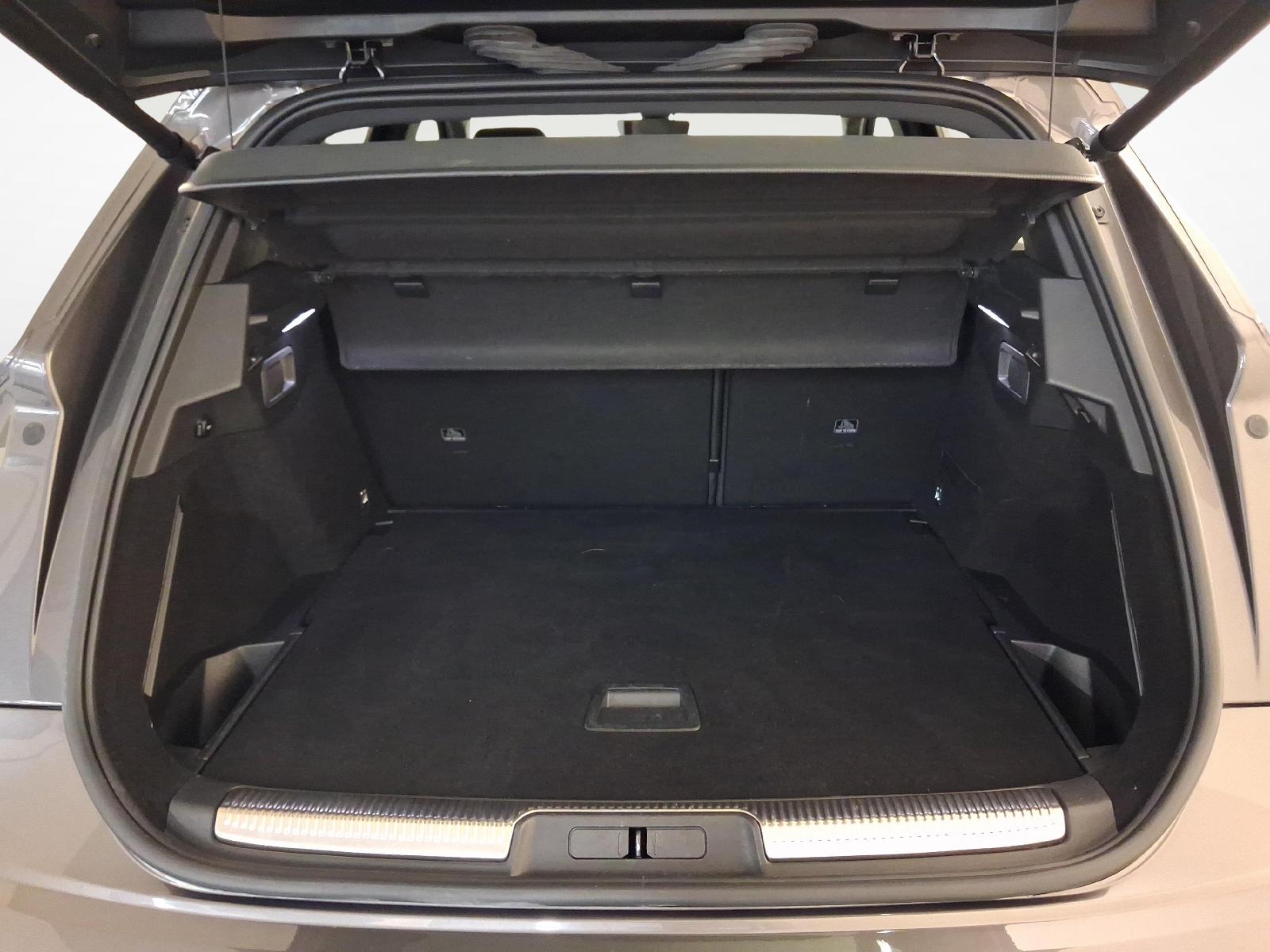 DS AUTOMOBILES 7 Crossback 1.6 E-Tense So Chic 4x4-image-11