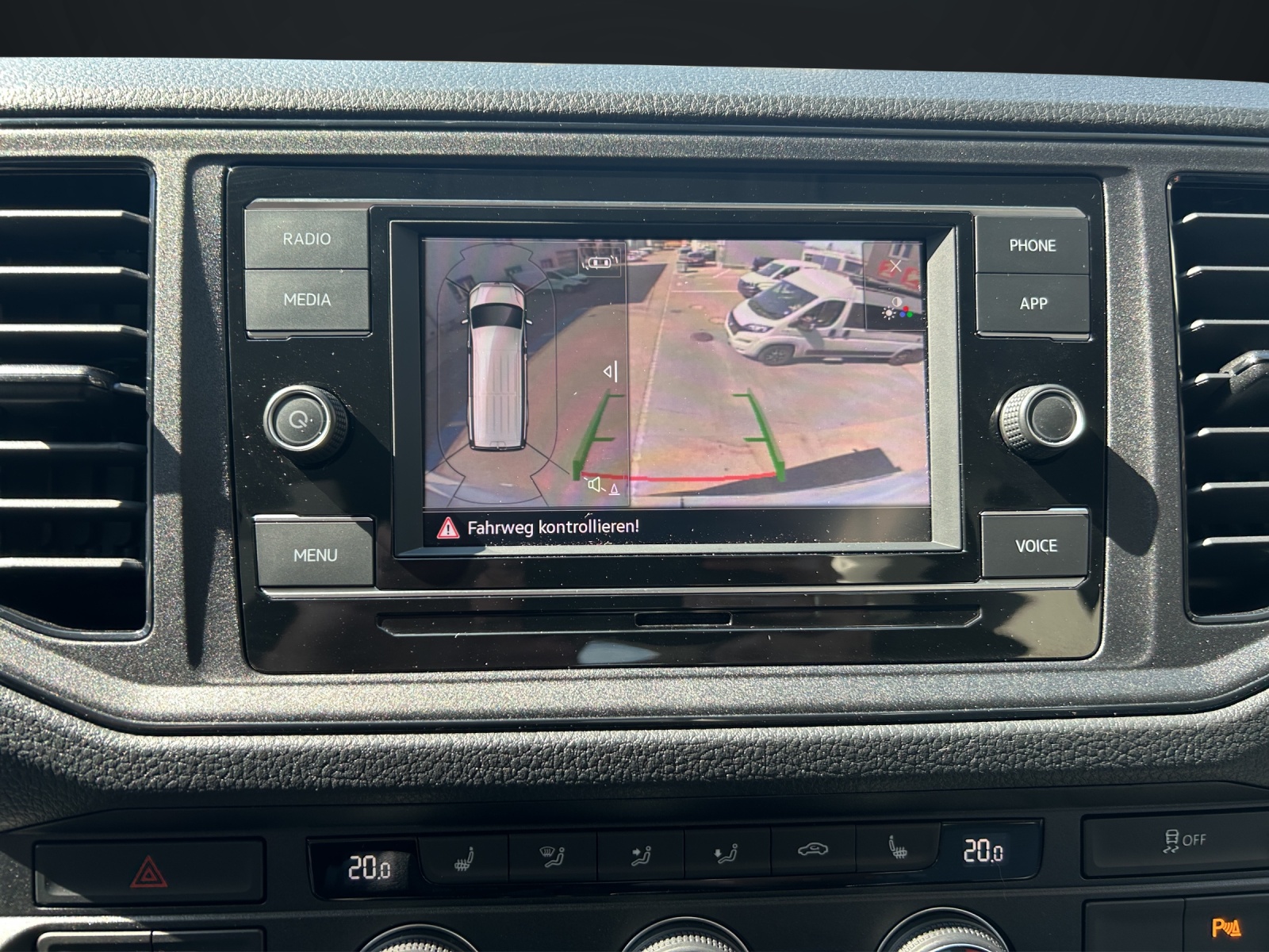VW Grand California 600 2.0 BI-TDI-image-14