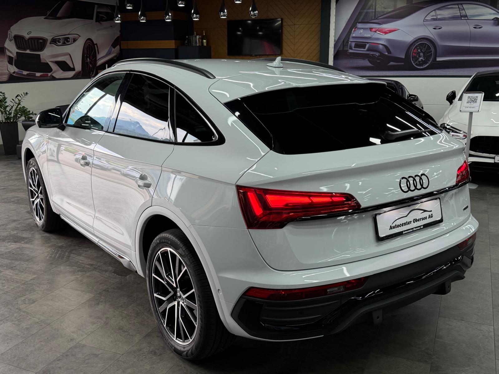AUDI Q5 Sportback 40 TDI S line quattro S-tronic-showroom-element-2