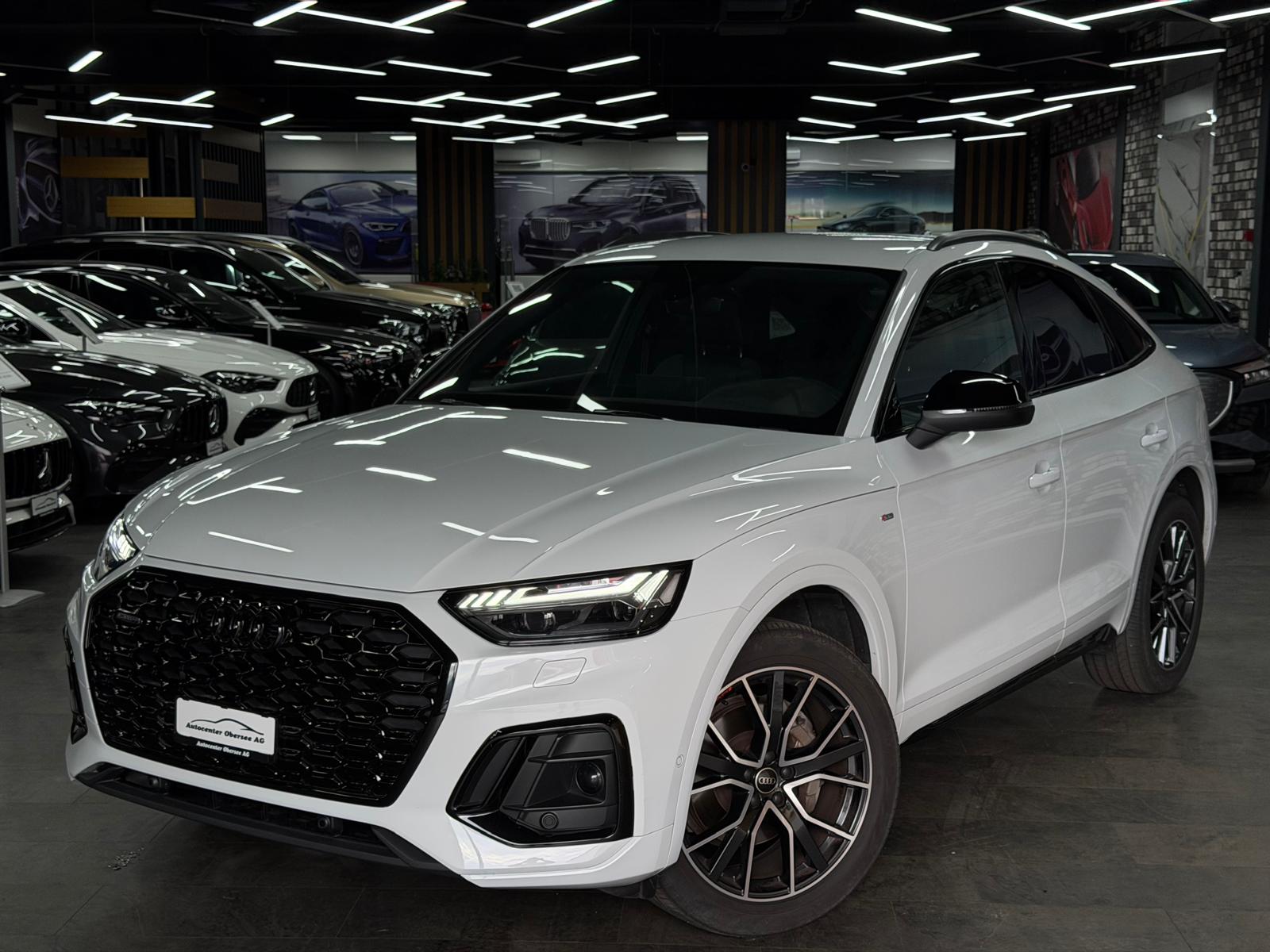 AUDI Q5 Sportback 40 TDI S line quattro S-tronic-showroom-element-3