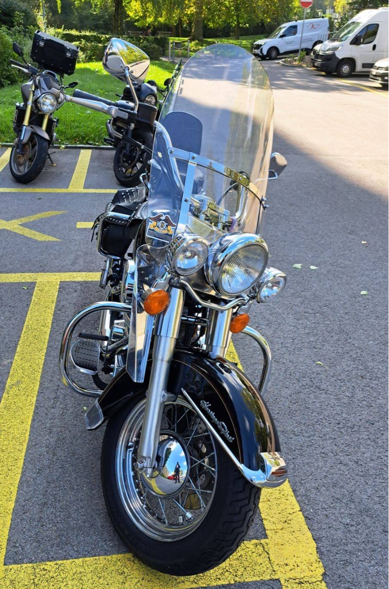 HARLEY-DAVIDSON FLSTC Softail Classic-image-0