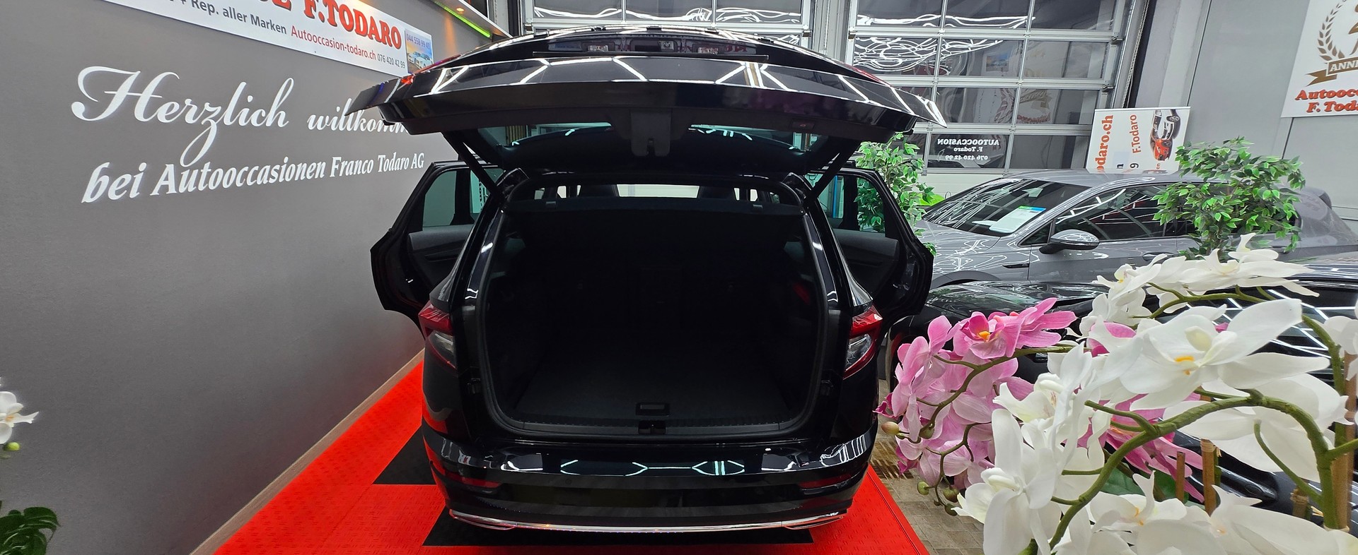 SKODA Karoq 2.0 TSI SportLine 4x4 DSG-image-17