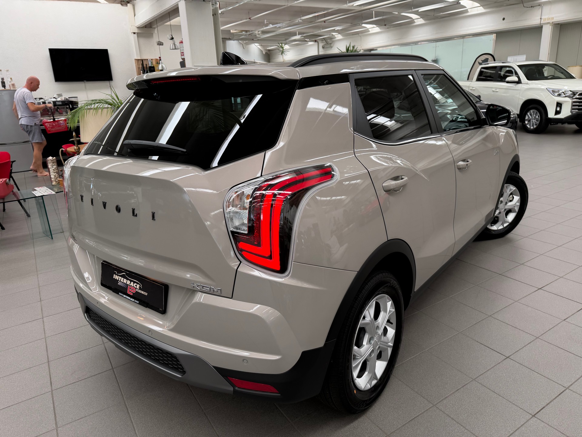 KGM-SsangYong Tivoli 1.5 T GDI Steel-image-3