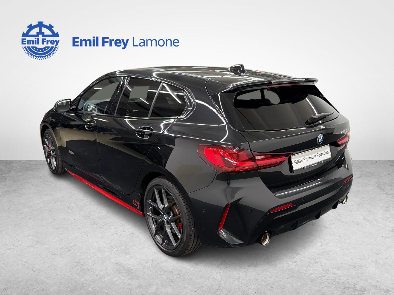 BMW 128ti-showroom-element-3