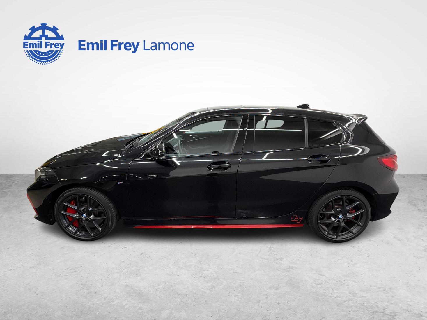 BMW 128ti-showroom-element-2
