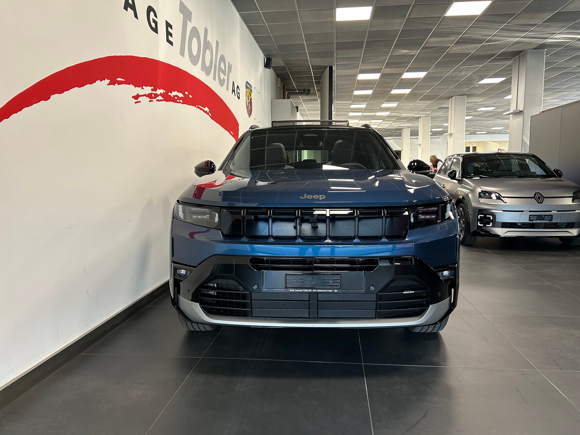 JEEP Compass 1.2 T e-Hybrid First Edition-image-4
