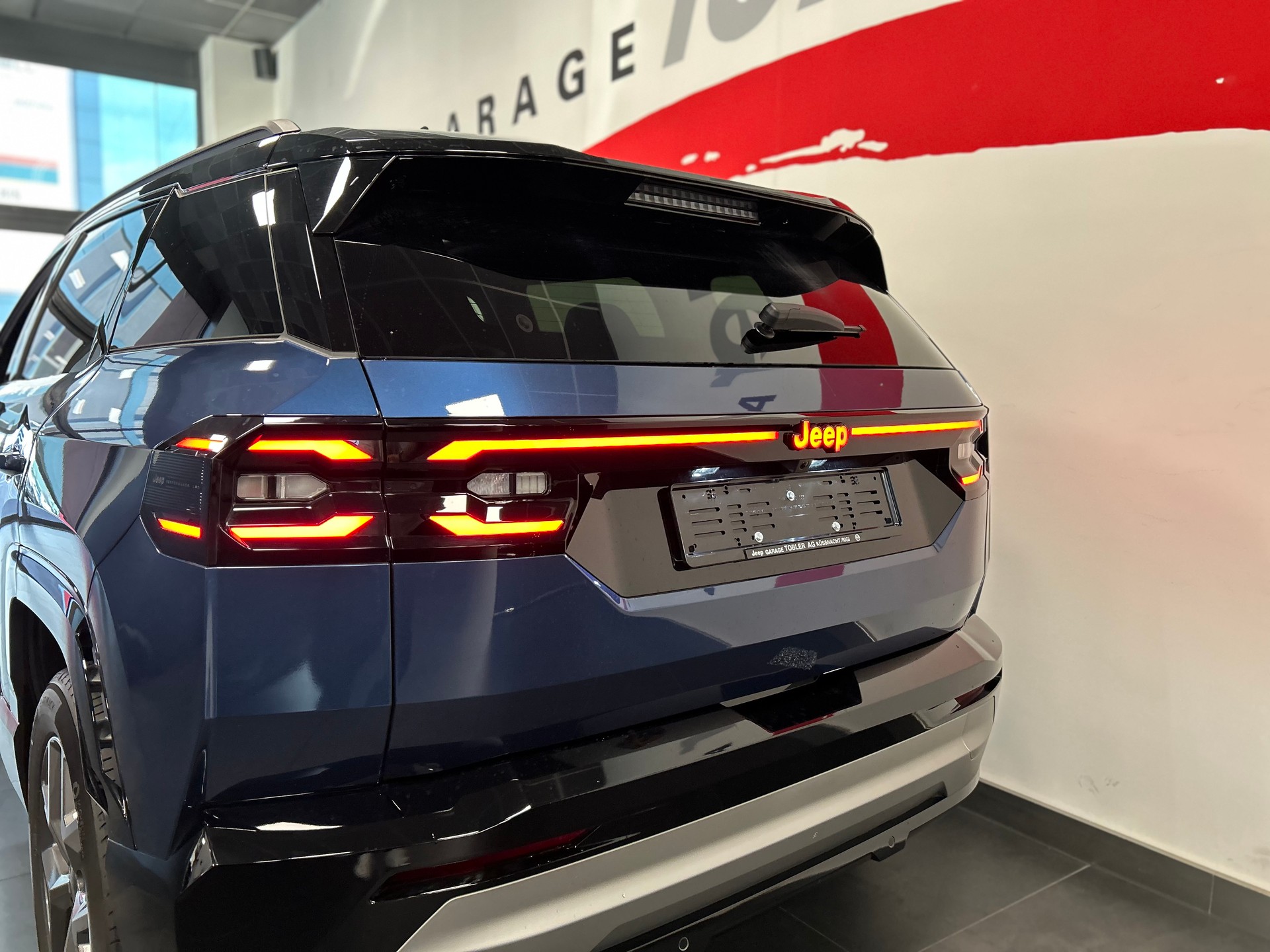 JEEP Compass 1.2 T e-Hybrid First Edition-image-23