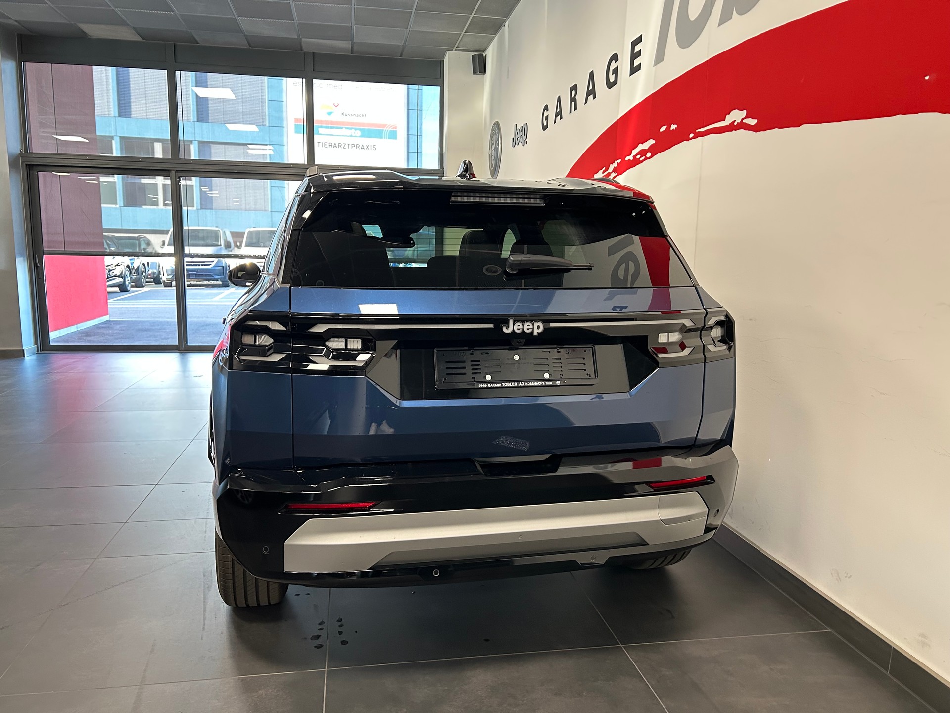JEEP Compass 1.2 T e-Hybrid First Edition-image-17
