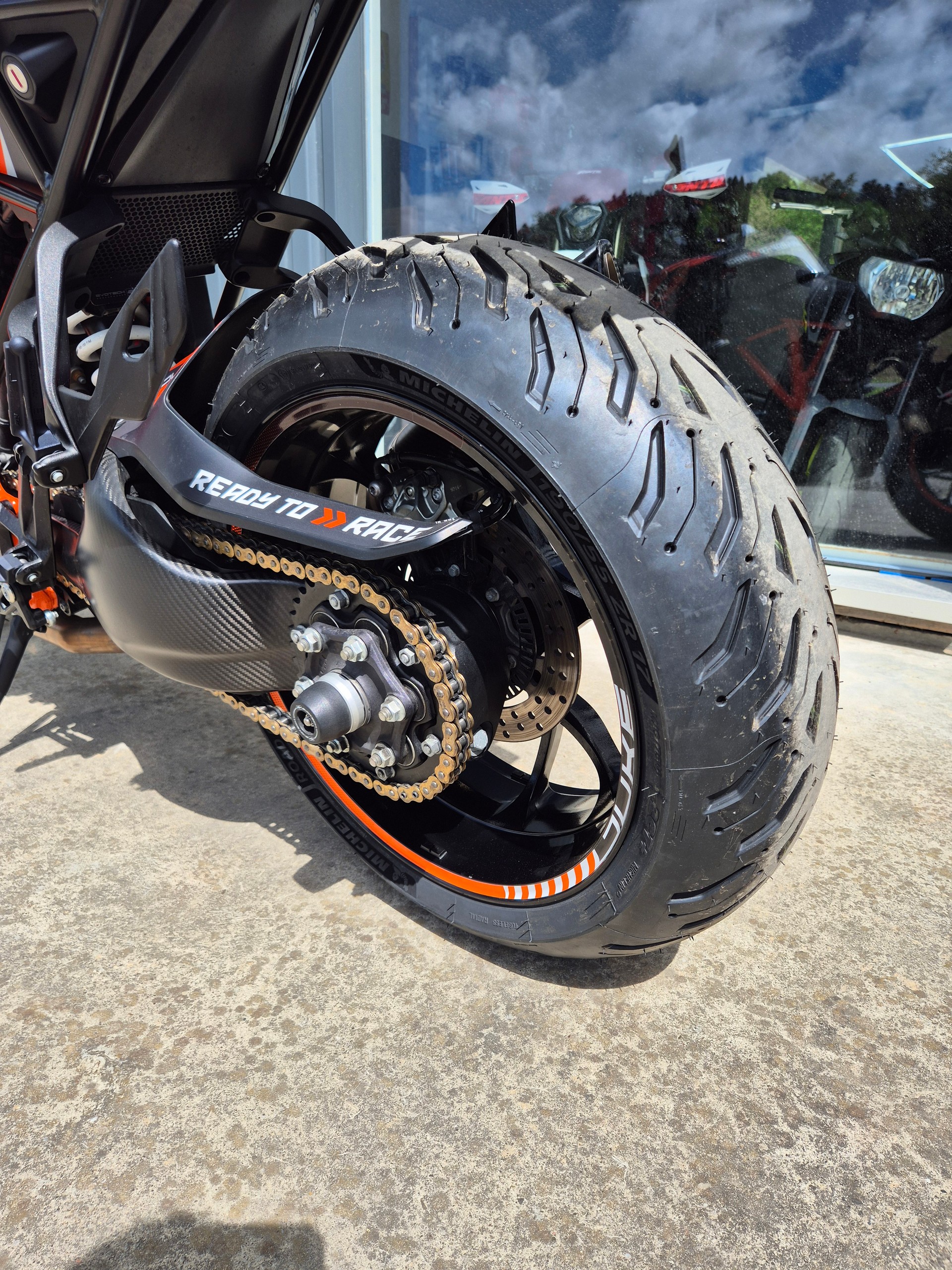 KTM 1290 Super Duke GT-image-13