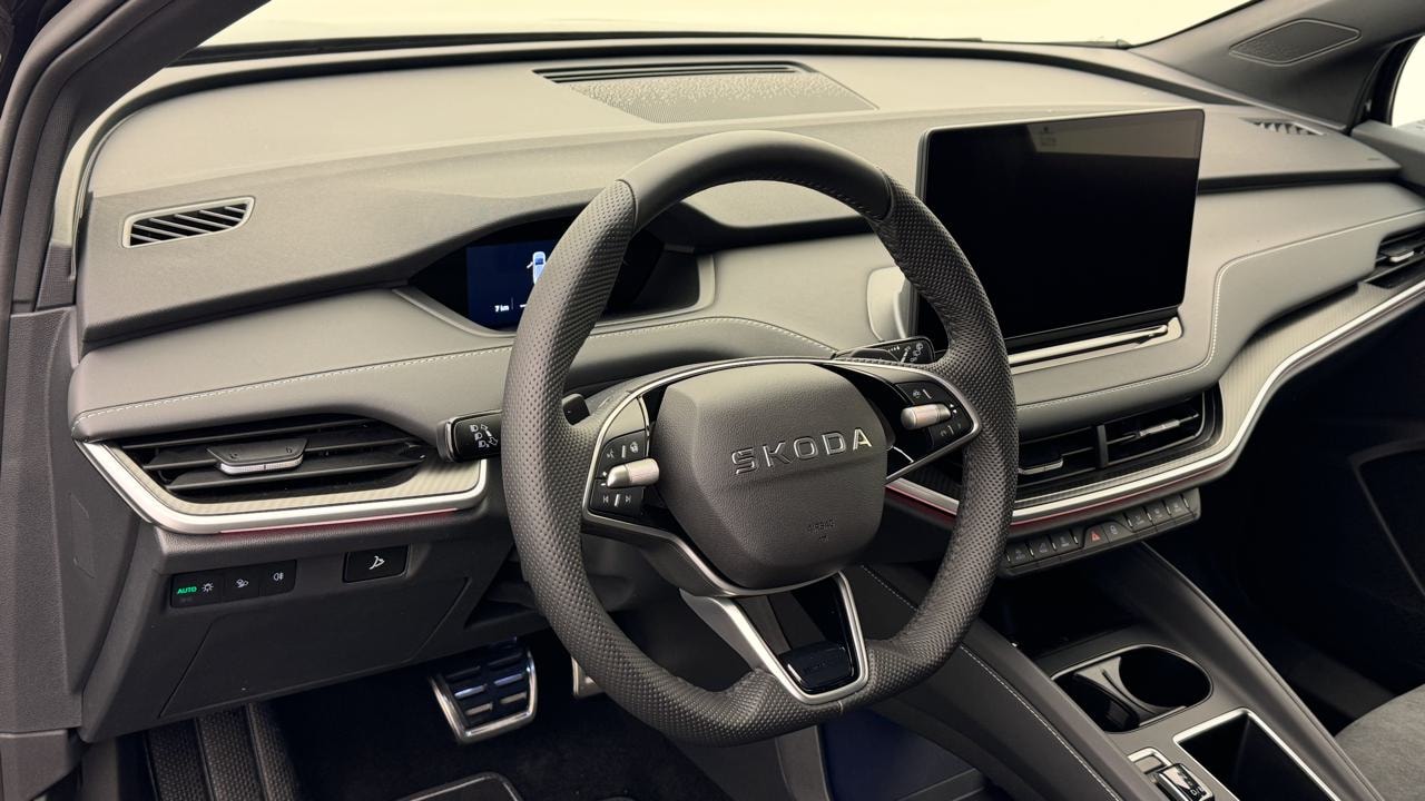 SKODA Enyaq 85x Sportline 4x4-image-6