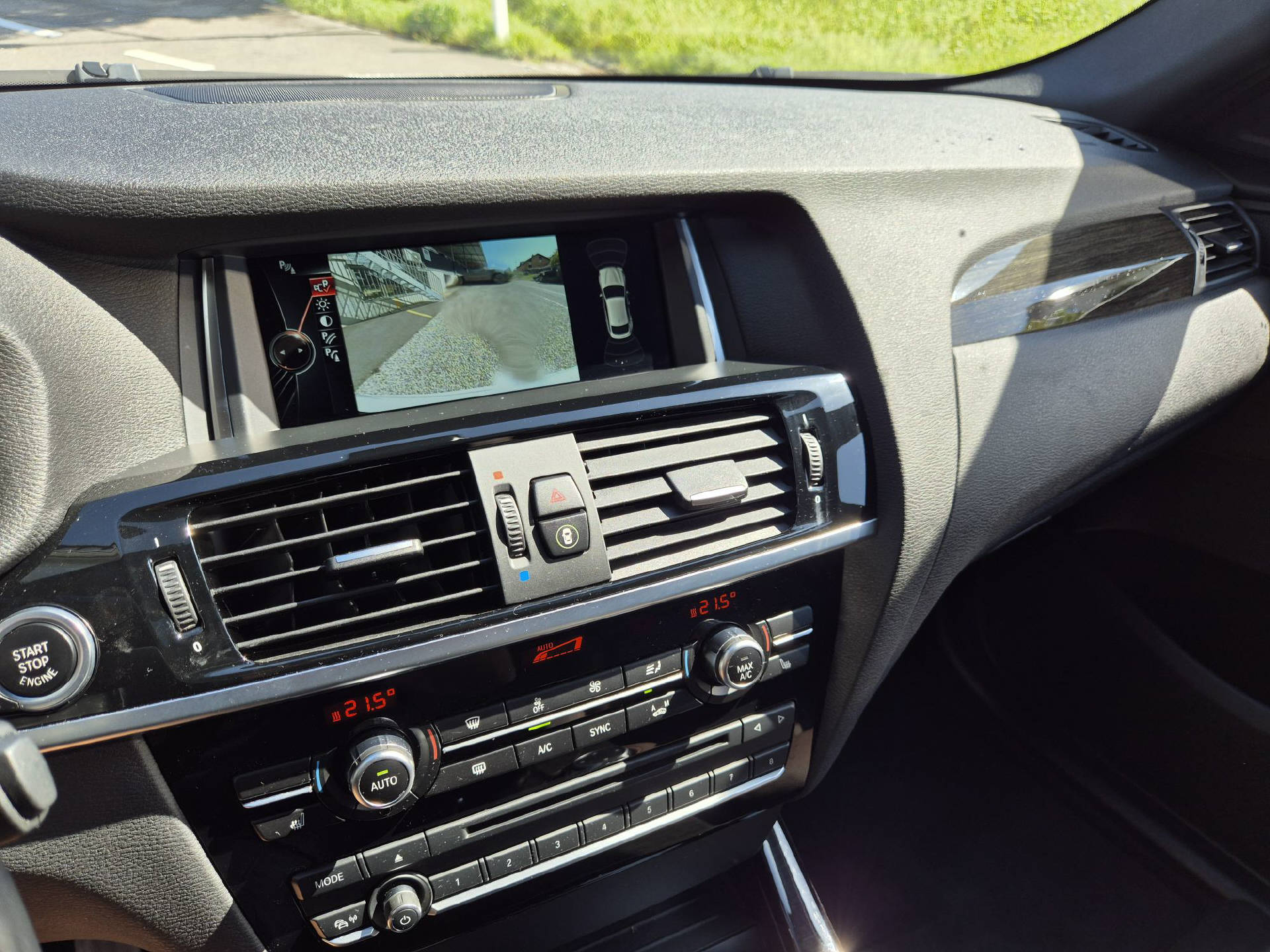 BMW X4 20d xDrive M-Sport-image-12