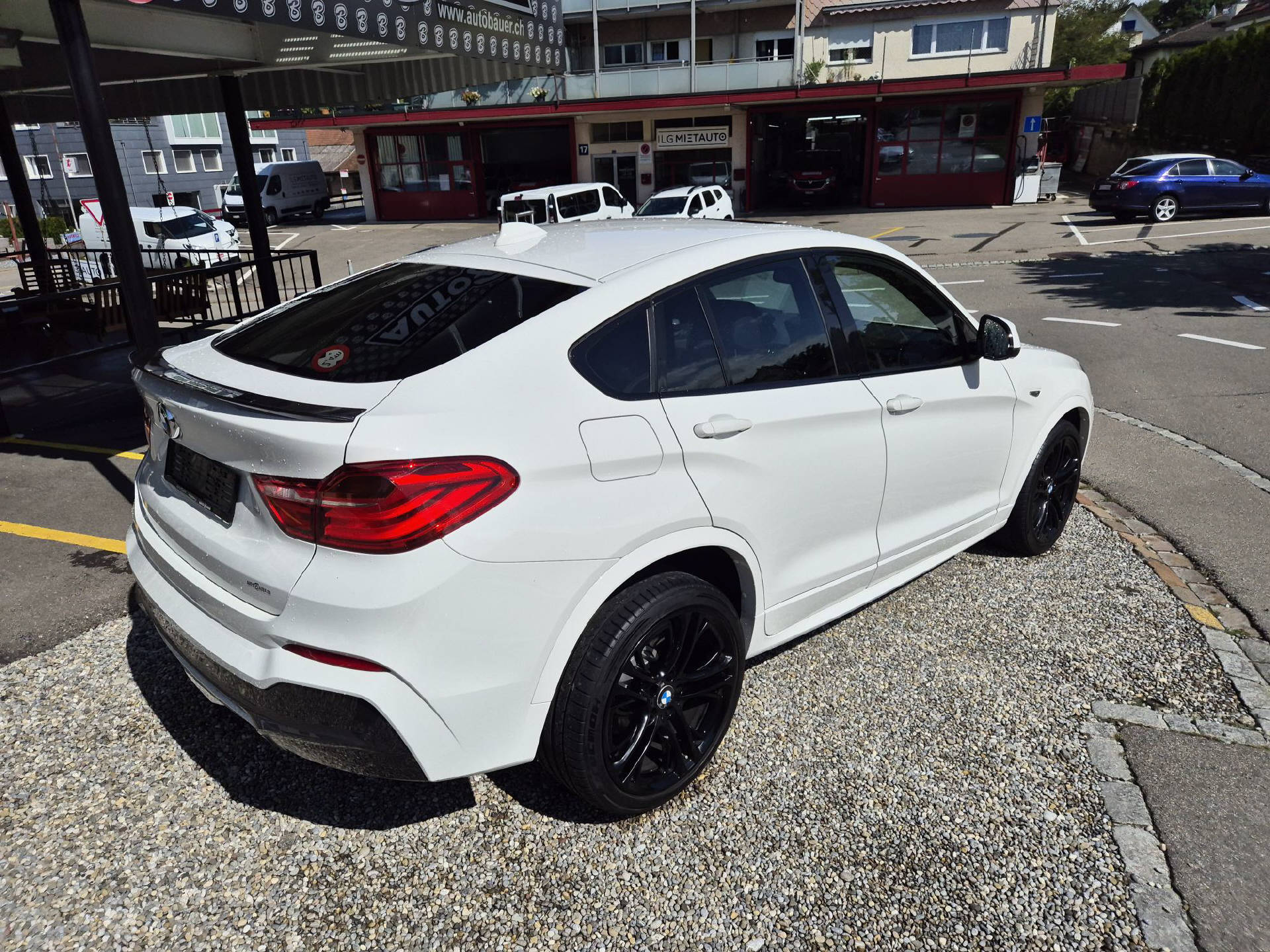 BMW X4 20d xDrive M-Sport-image-3