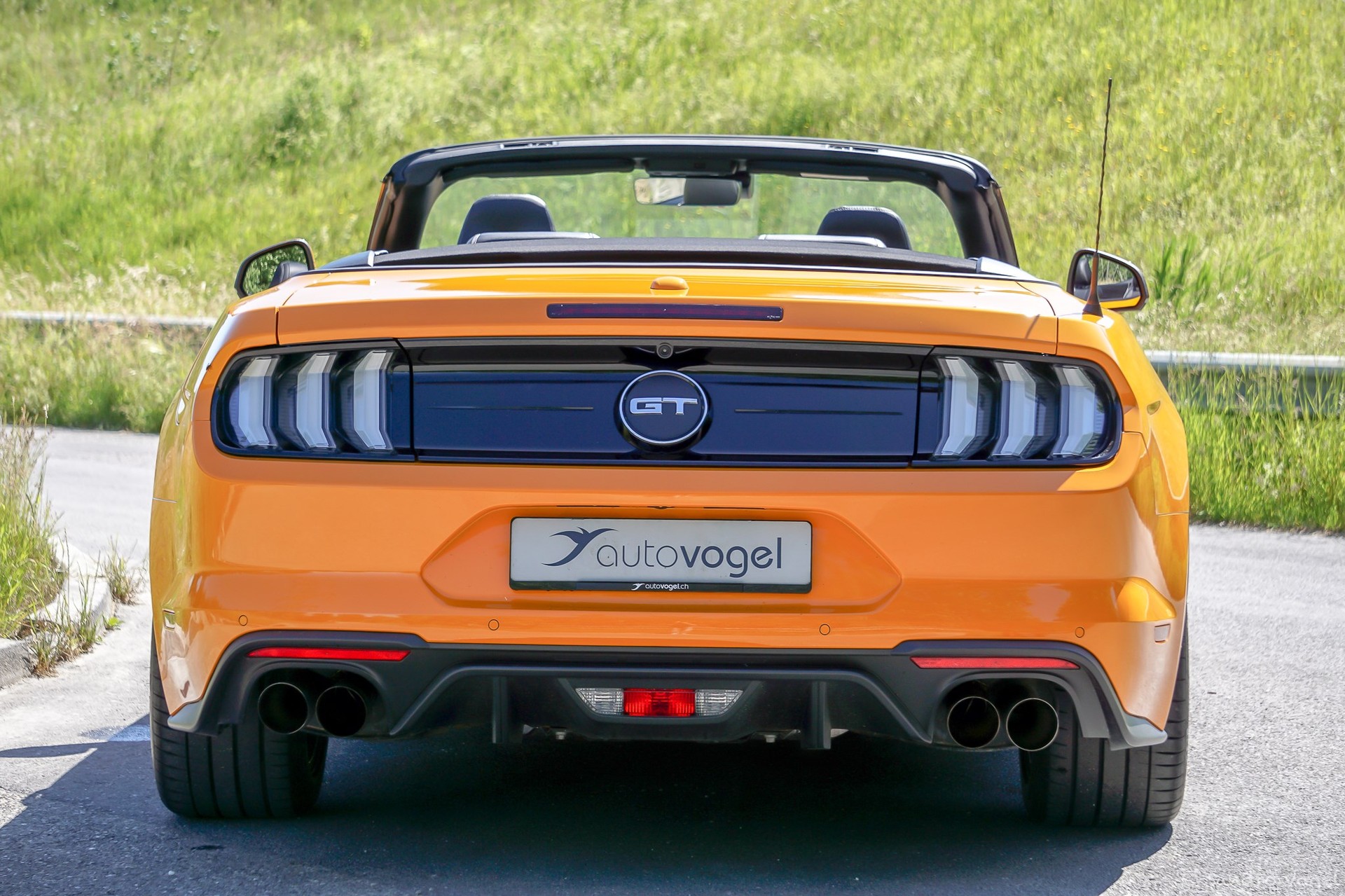 FORD Mustang Convertible 5.0 V8 GT Automat-image-3