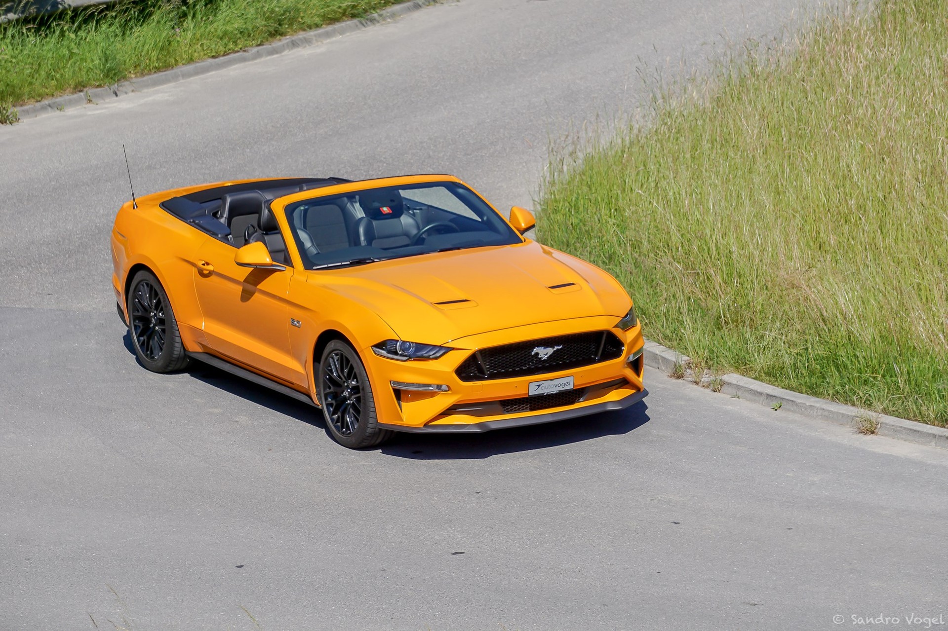 FORD Mustang Convertible 5.0 V8 GT Automat-image-4