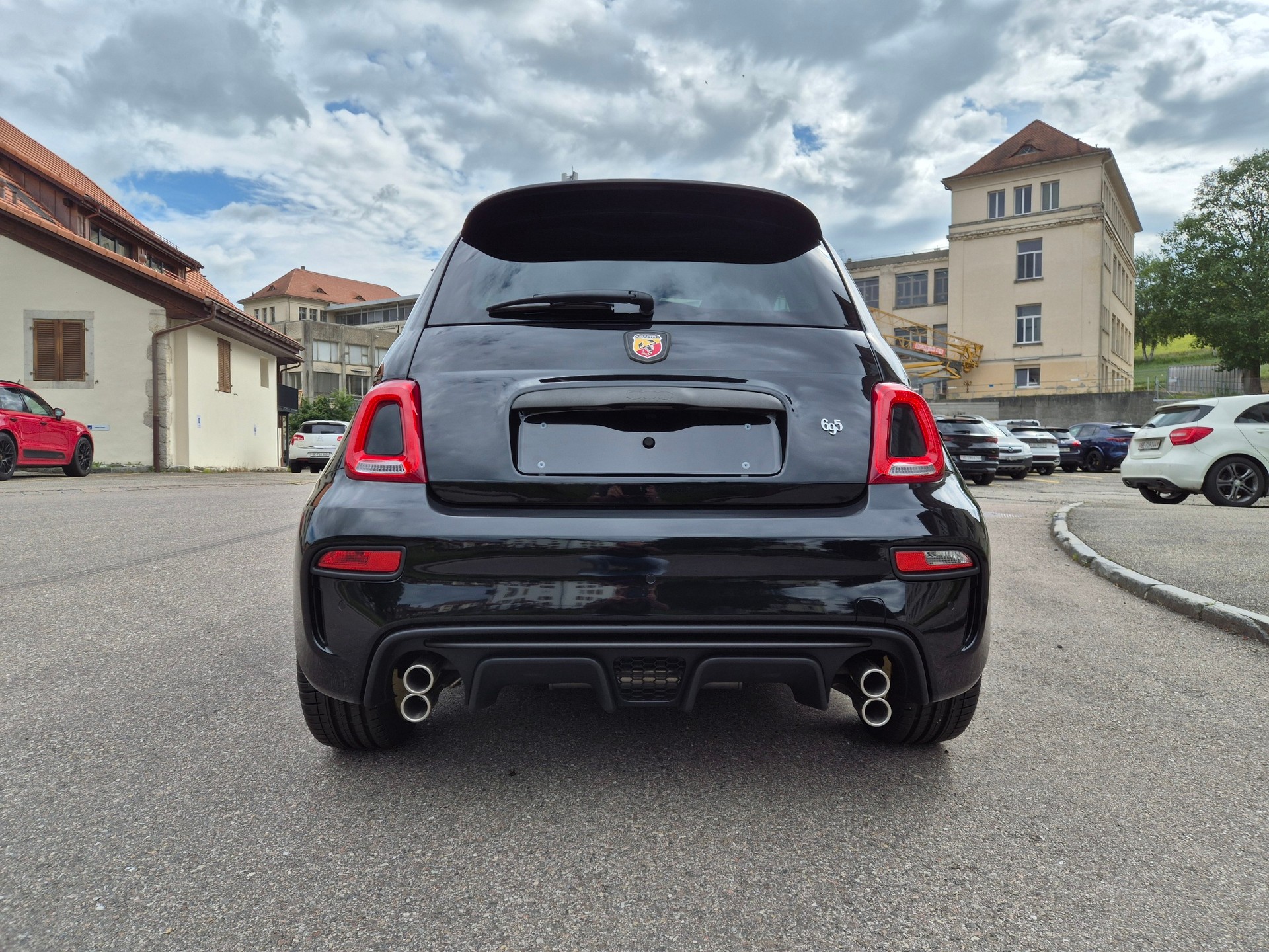 FIAT 695 1.4 16V Turbo Abarth Competizione 75 th Anniversario-showroom-element-3