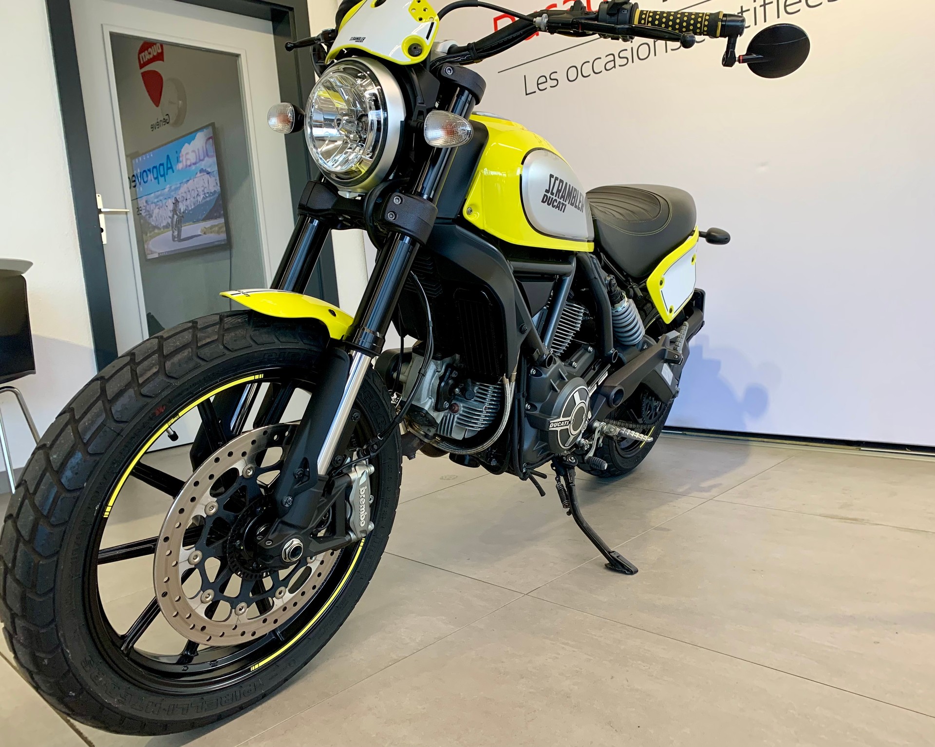 DUCATI Scrambler 800 Flat Track Pro-image-8