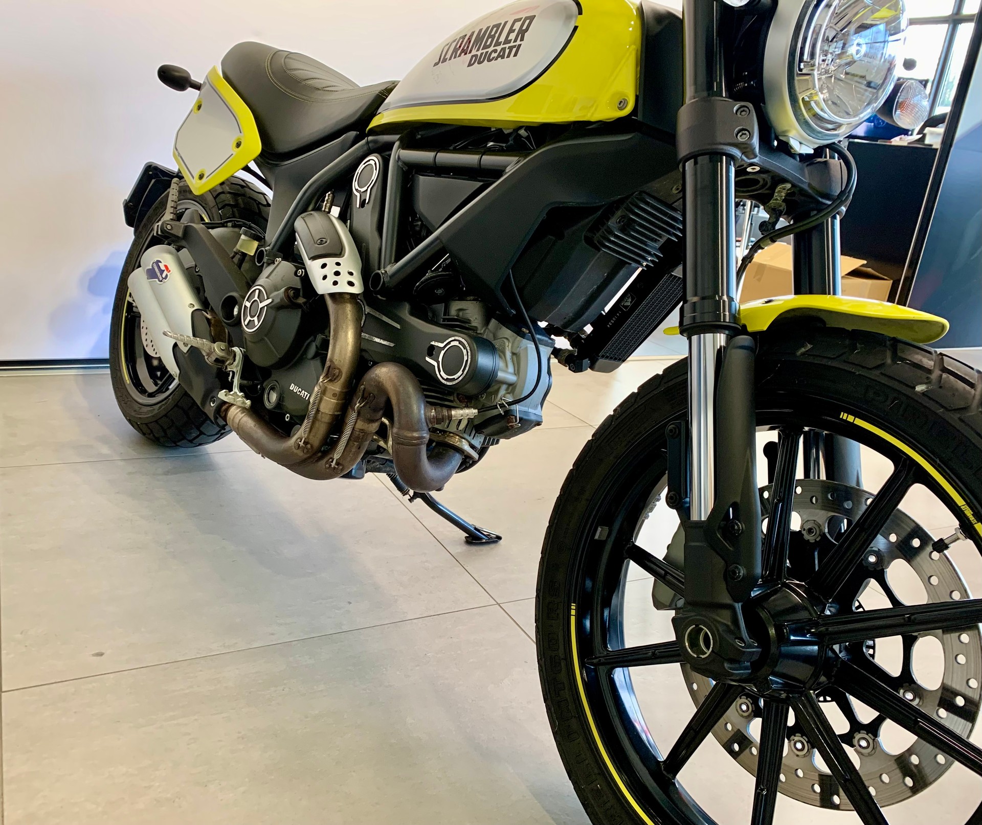 DUCATI Scrambler 800 Flat Track Pro-image-7