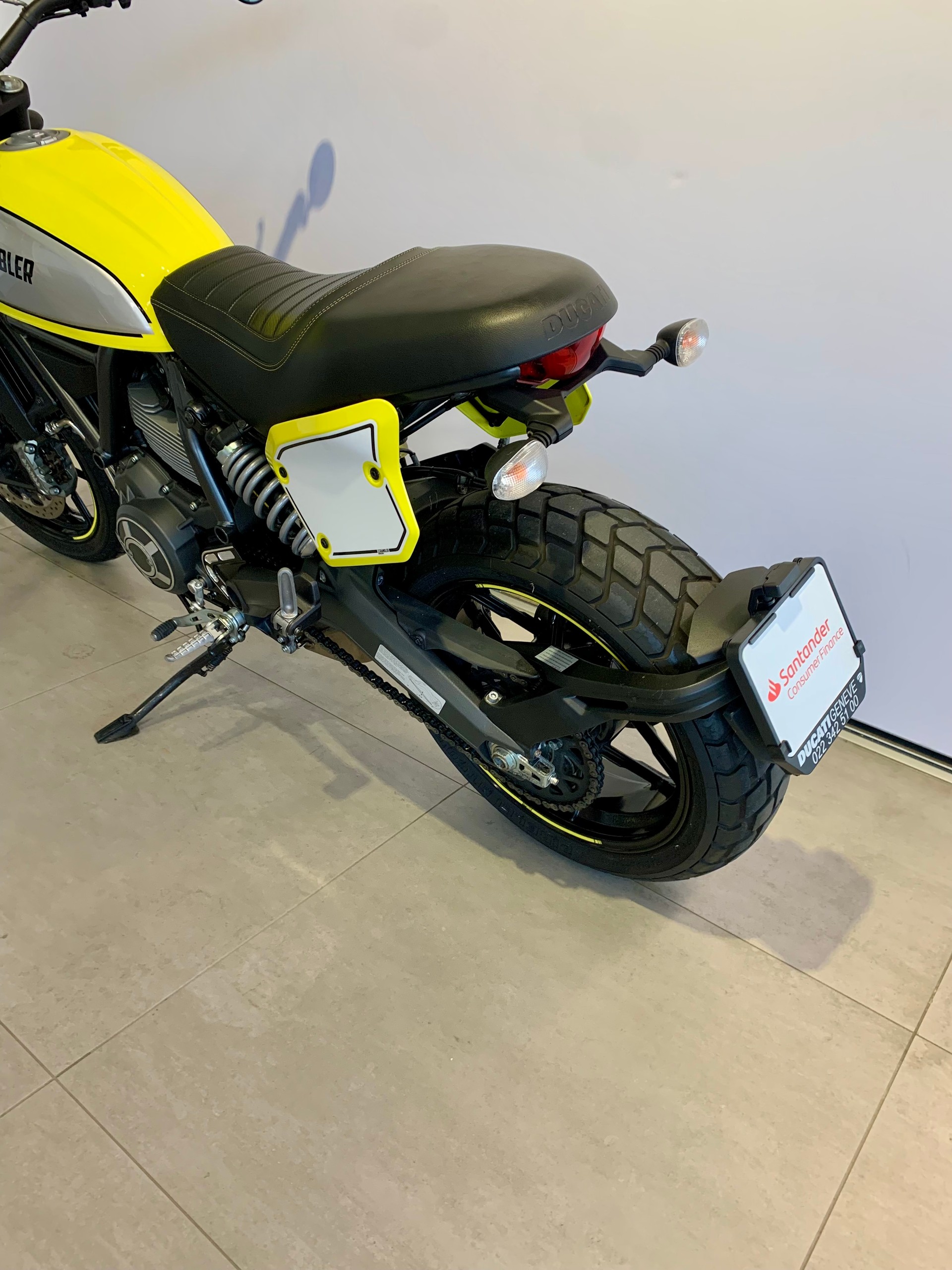 DUCATI Scrambler 800 Flat Track Pro-image-10