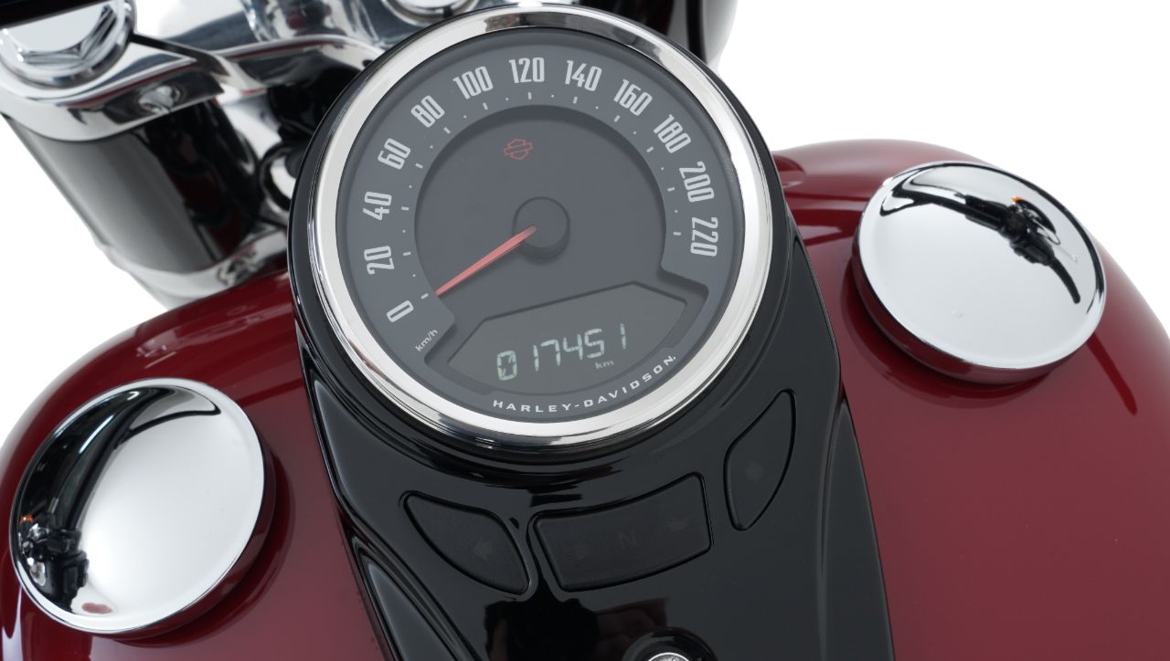 HARLEY-DAVIDSON FLSL Softail Slim 107-image-6