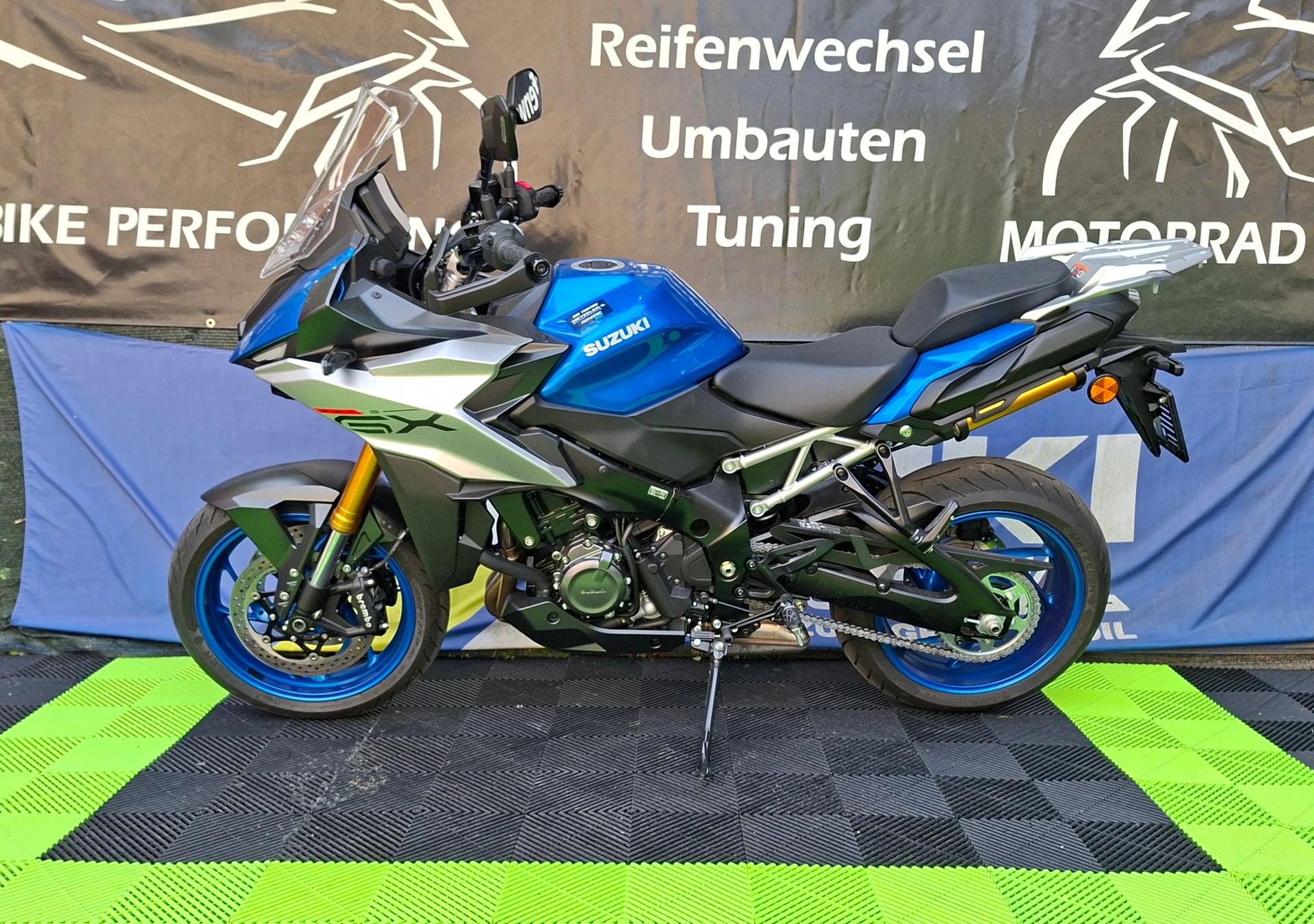 SUZUKI GSX-S 1000 GX Travel-image-0