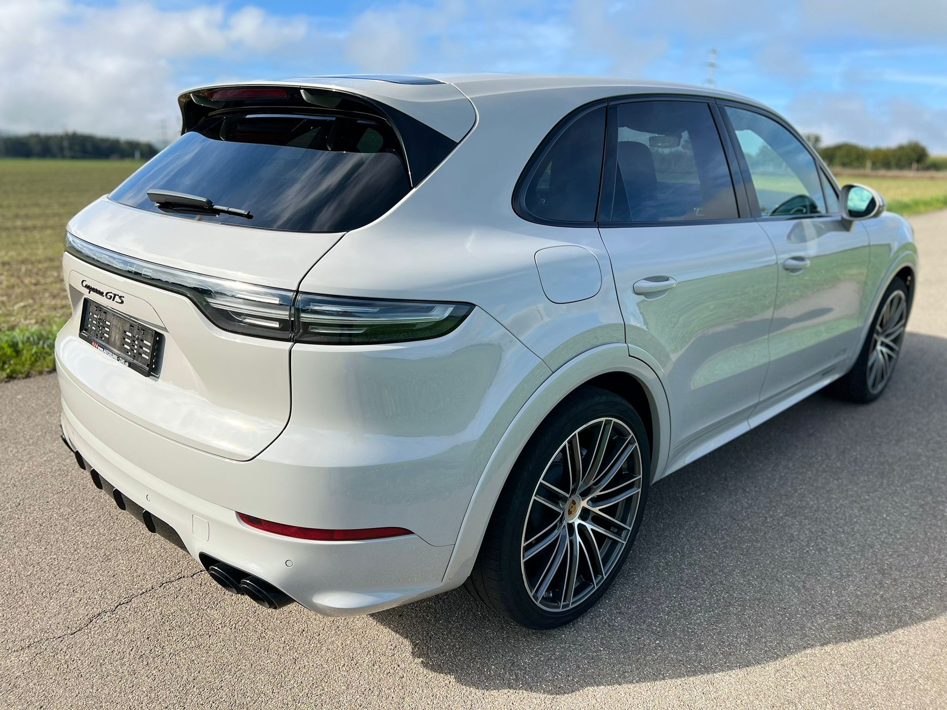 PORSCHE Cayenne GTS-image-5
