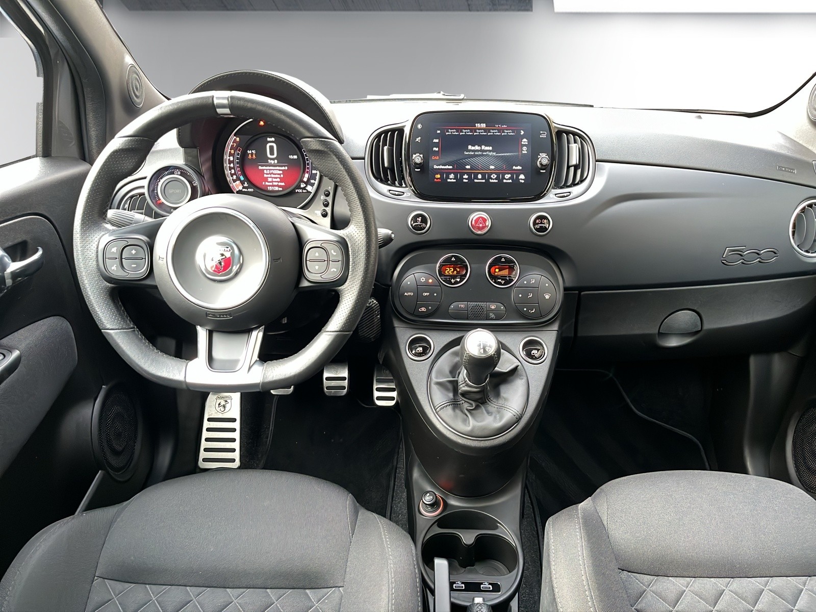 FIAT 595C 1.4 16V Turbo Abarth F595-image-9