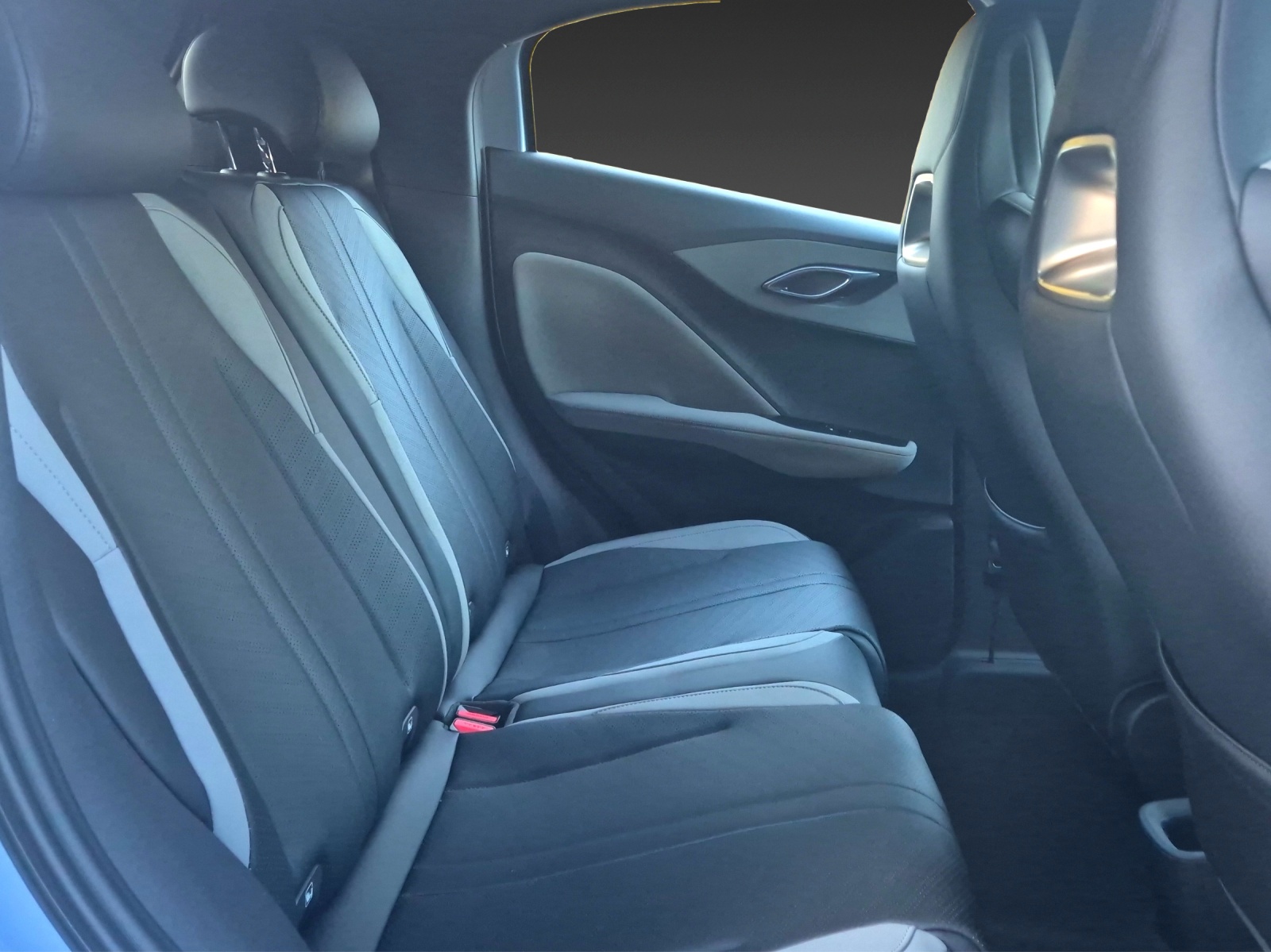 BYD Dolphin Surf 30 kWh Active-image-25