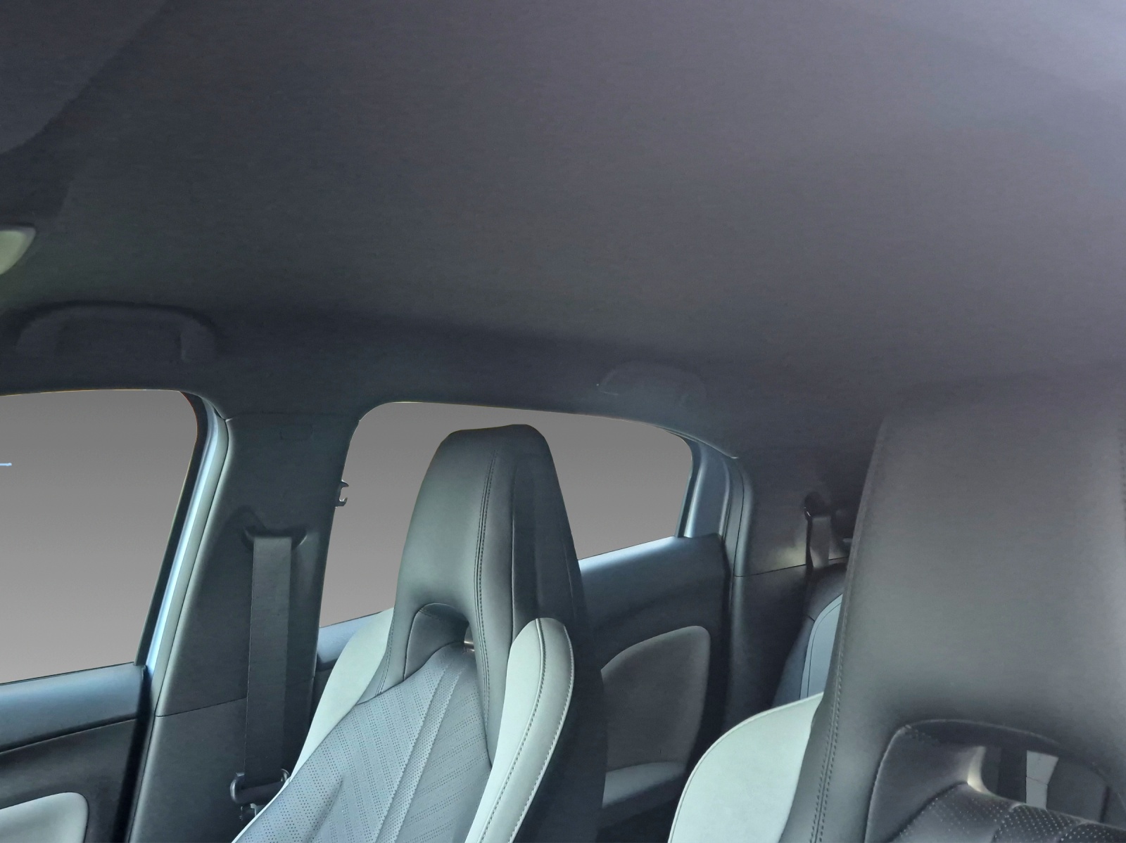 BYD Dolphin Surf 30 kWh Active-image-11