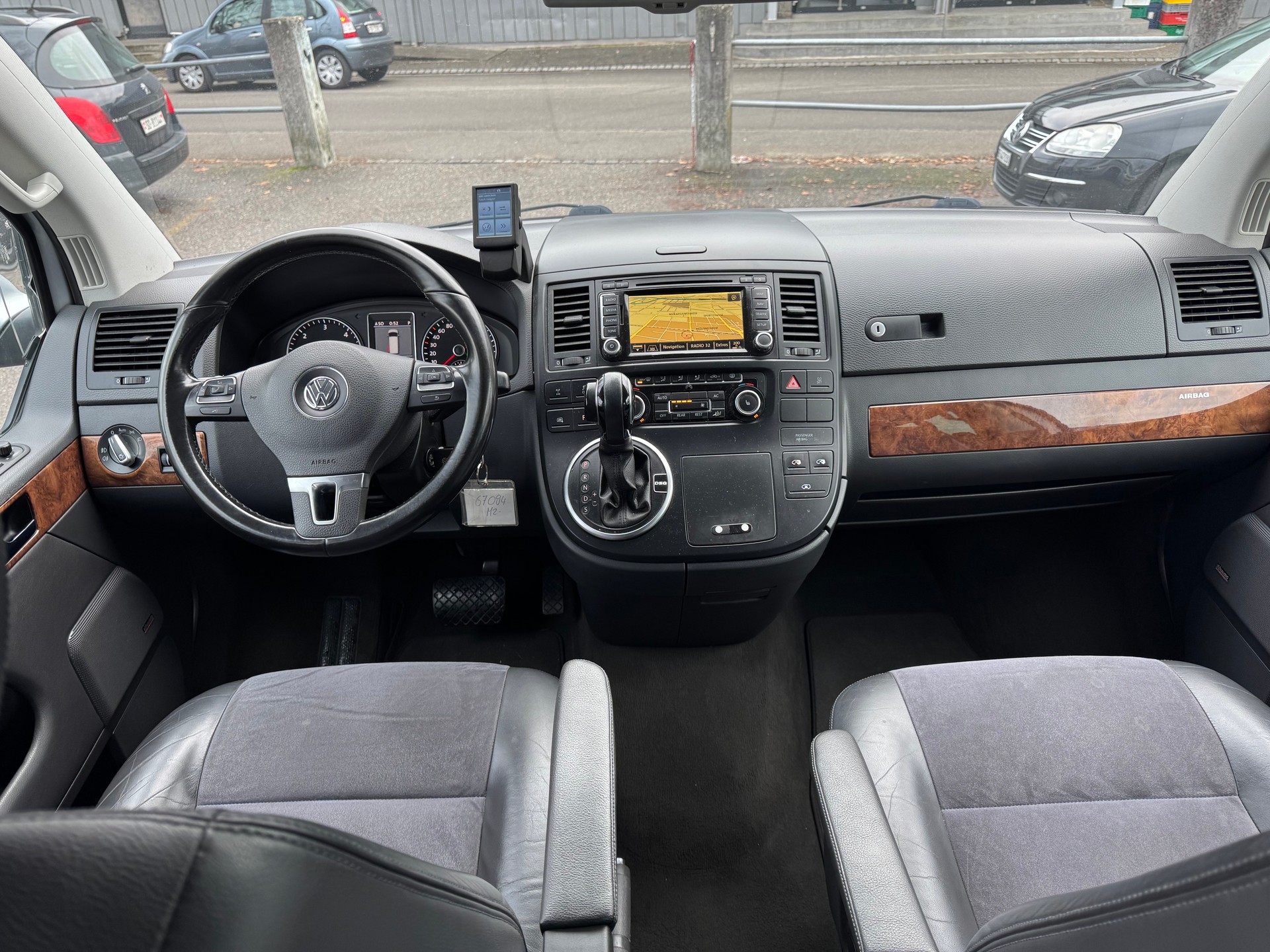 VW T5 Multivan 2.0 Bi-TDI CR Highline DSG * 07x Sitze * Leder * Gr. Navi * Klima-auto * PDC h-RF-Kamera * Tempomat *-image-3