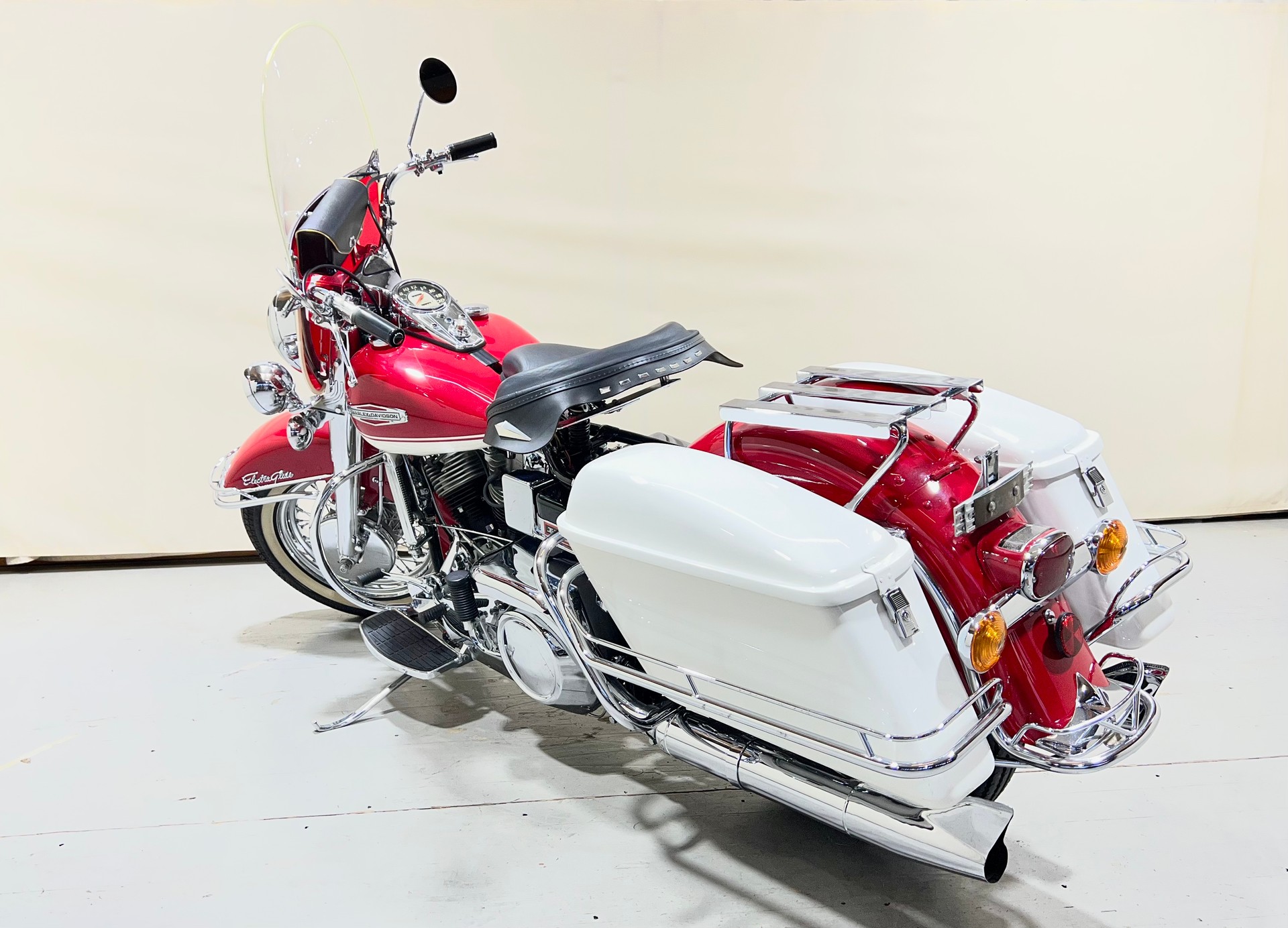 HARLEY-DAVIDSON FLH Electra Glide VETERAN-image-11