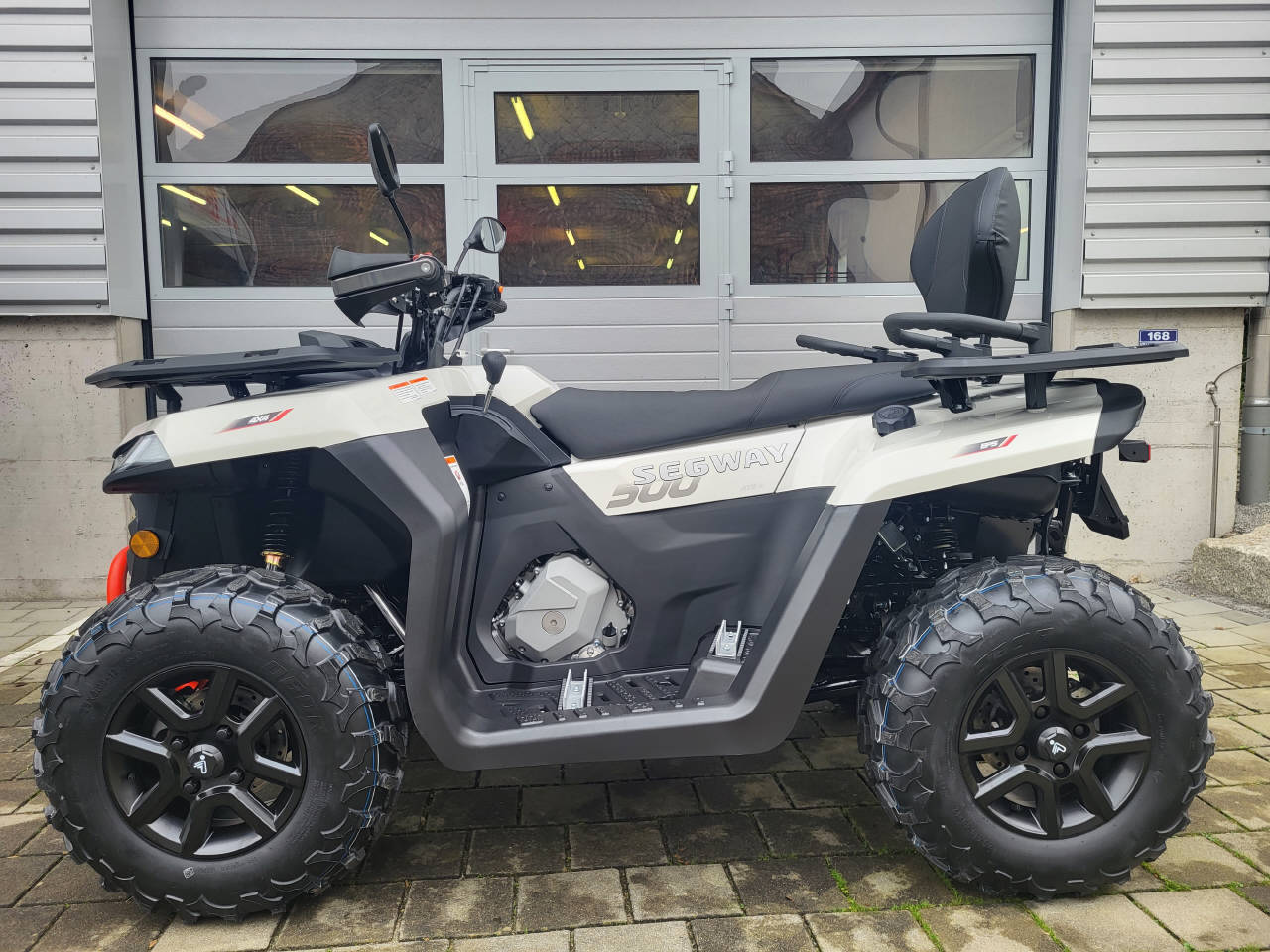SEGWAY AT5L 4x4 EPS Snarler-image-1