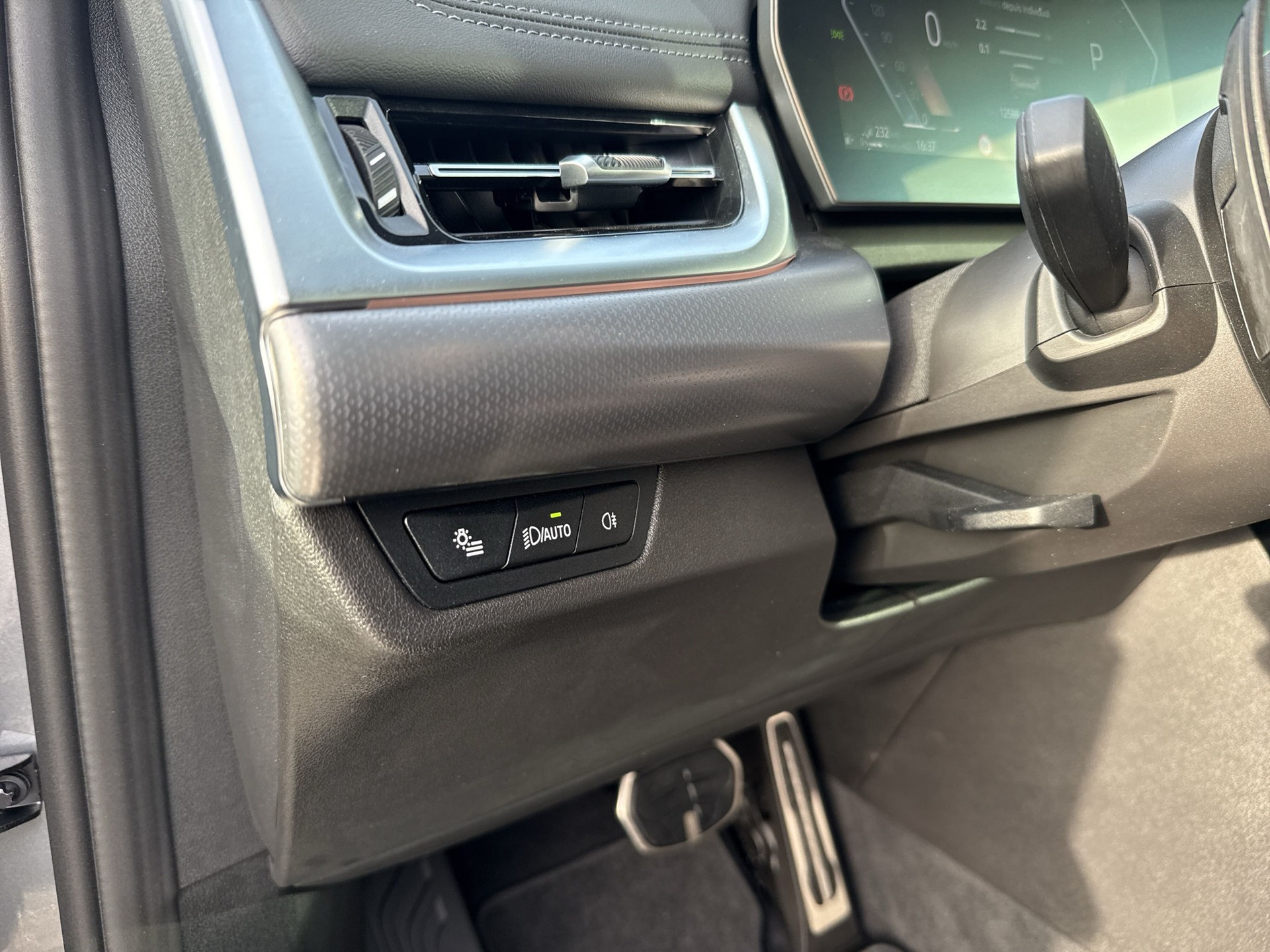 BMW 230e xDrive Active Tourer M Sport-image-20