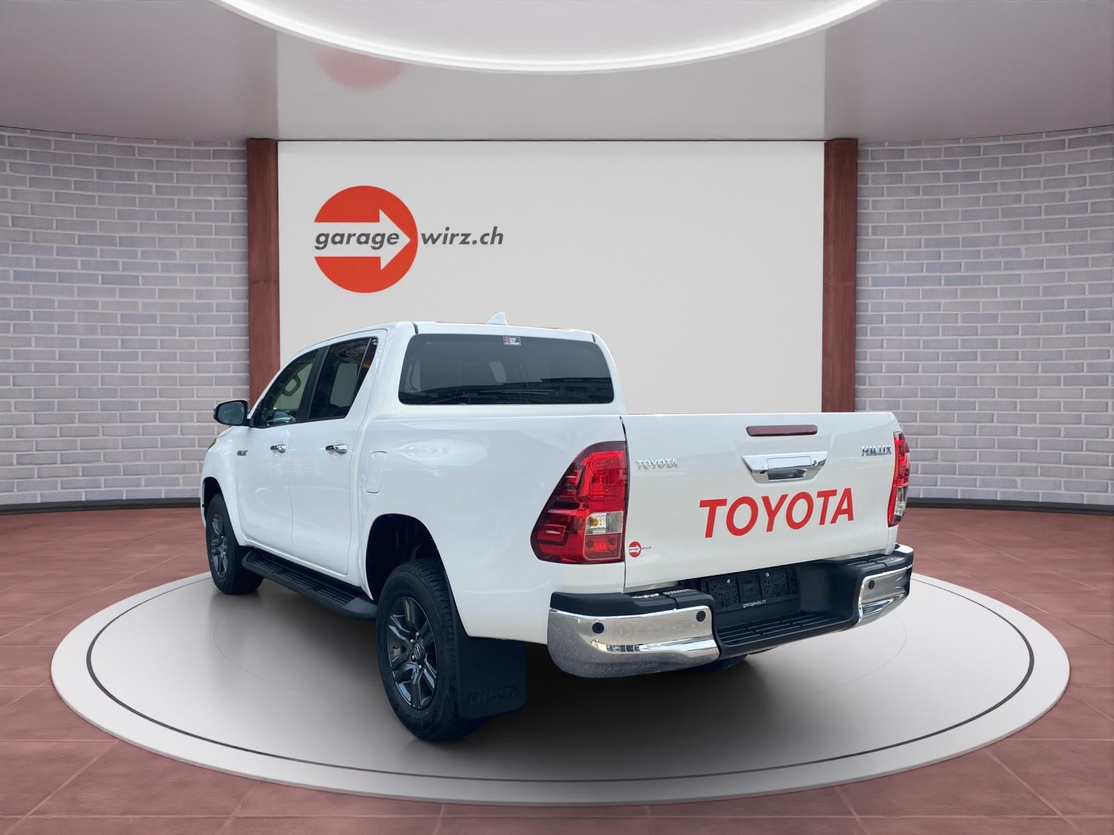 TOYOTA Hilux Double Cab.-Pick-up 2.4 D-4D 150 Style-showroom-element-2