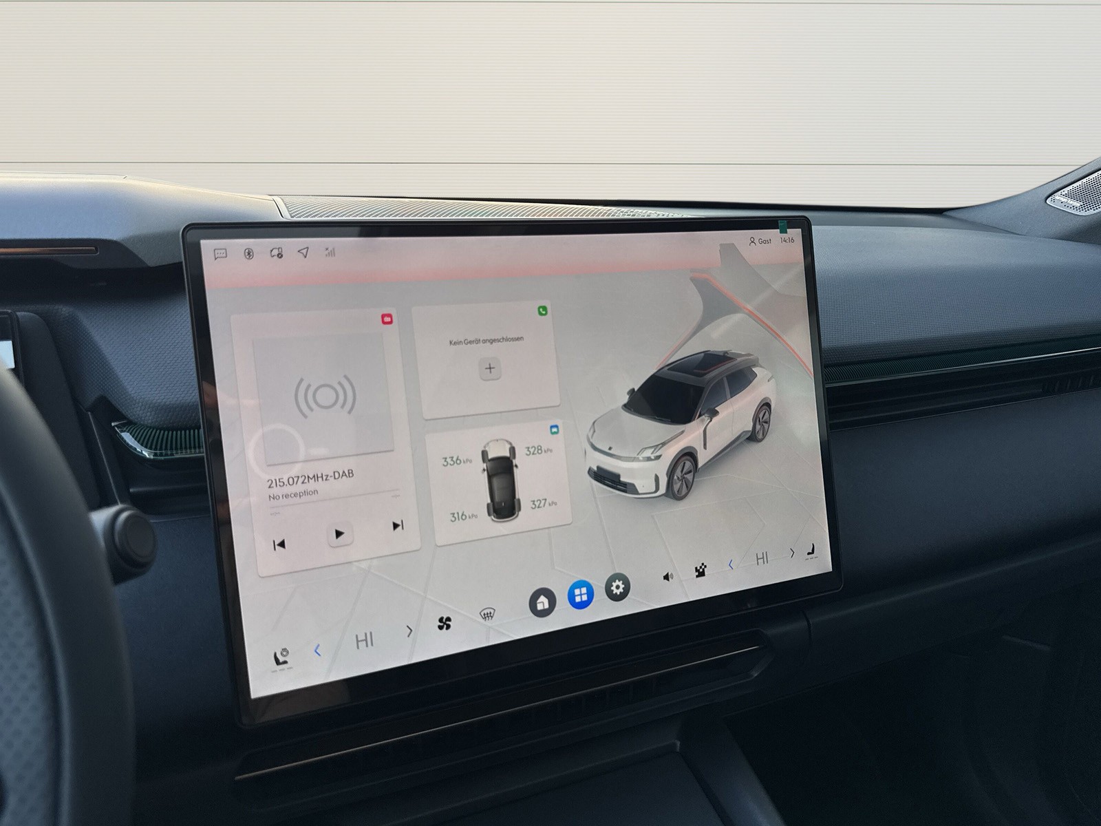 LYNK & CO 08 1.5 PHEV More-image-12