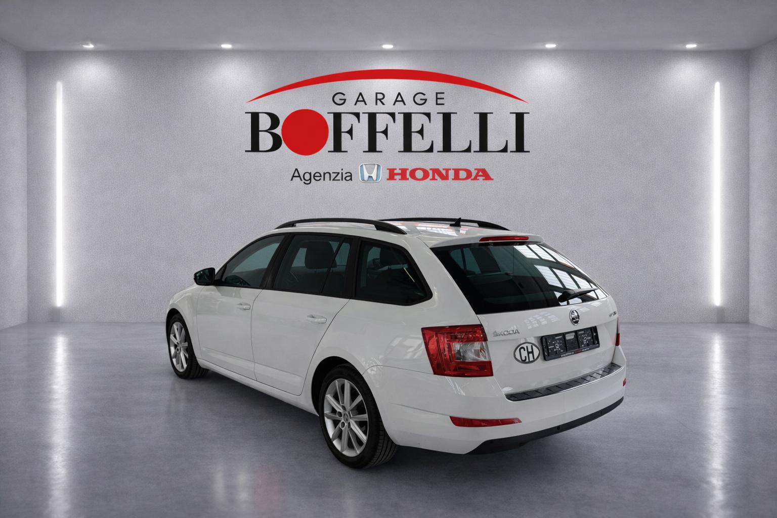 SKODA Octavia Combi 1.4 TSI Fresh-image-3