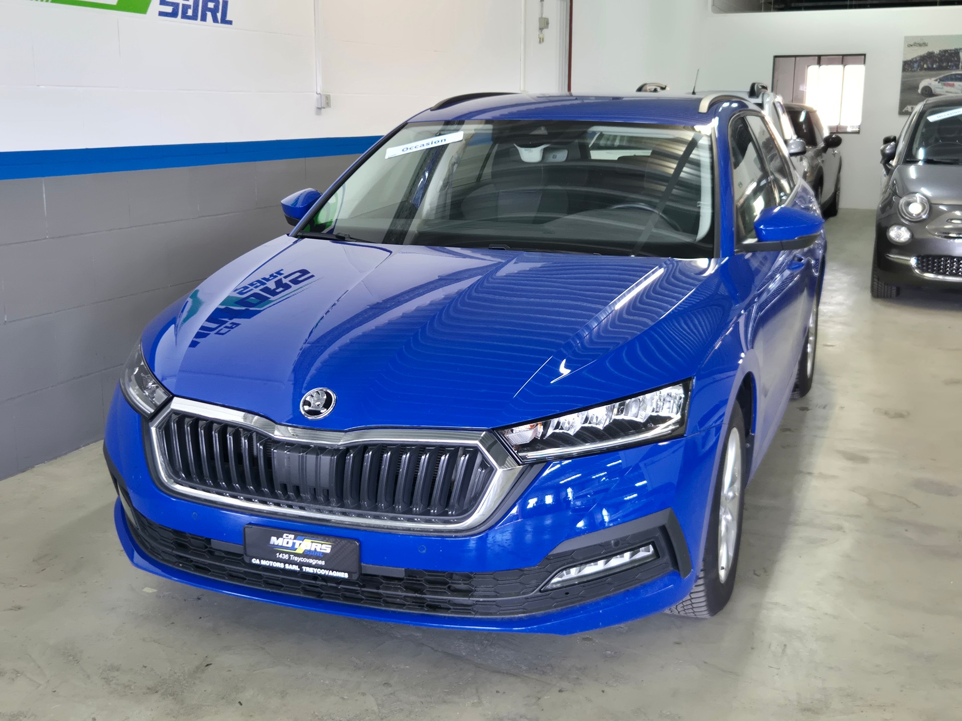 SKODA Octavia Combi 2.0 TDI DSG Ambition-image-1