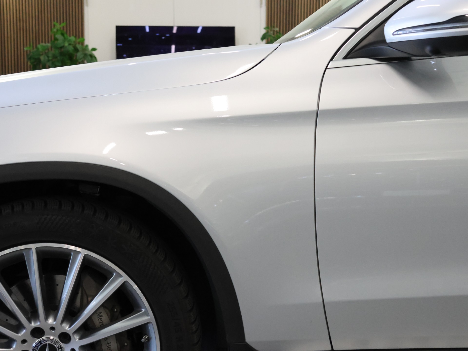 MERCEDES-BENZ GLC 200 AMG Line 4Matic 9G-Tronic *360 Kamera* *Burmester* *Panoramadach*-image-14
